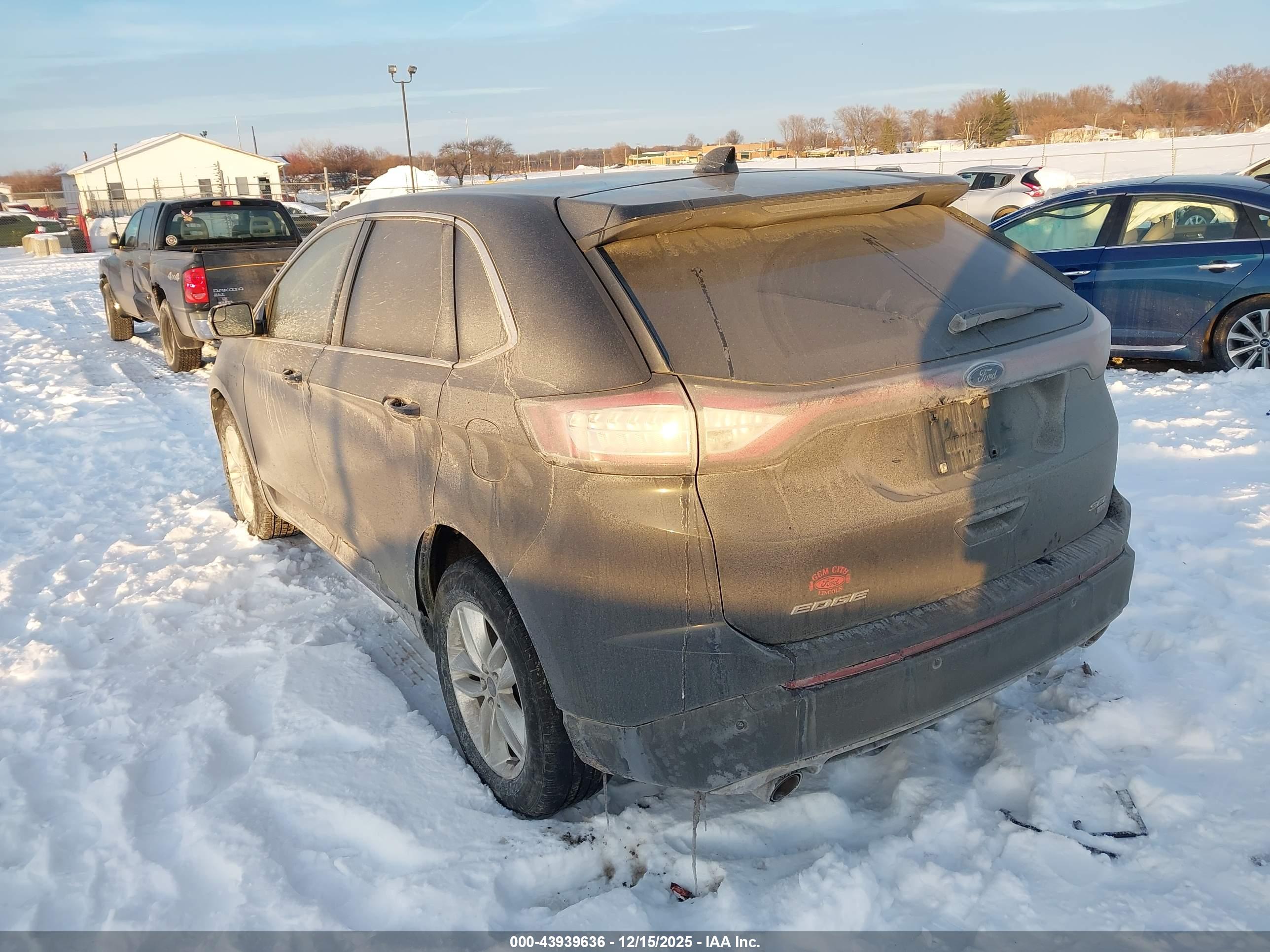 FORD EDGE image 3