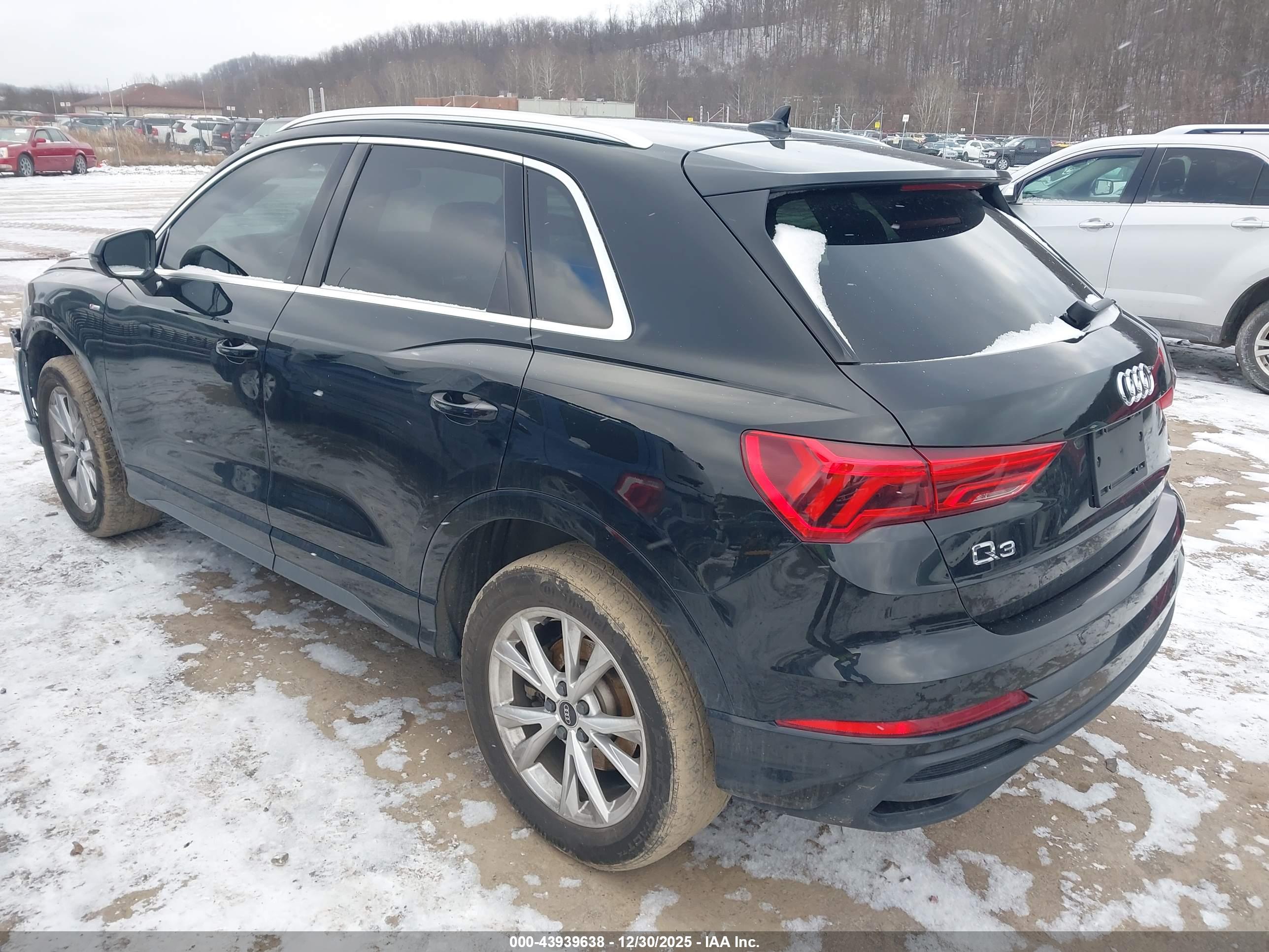 AUDI Q3 image 3