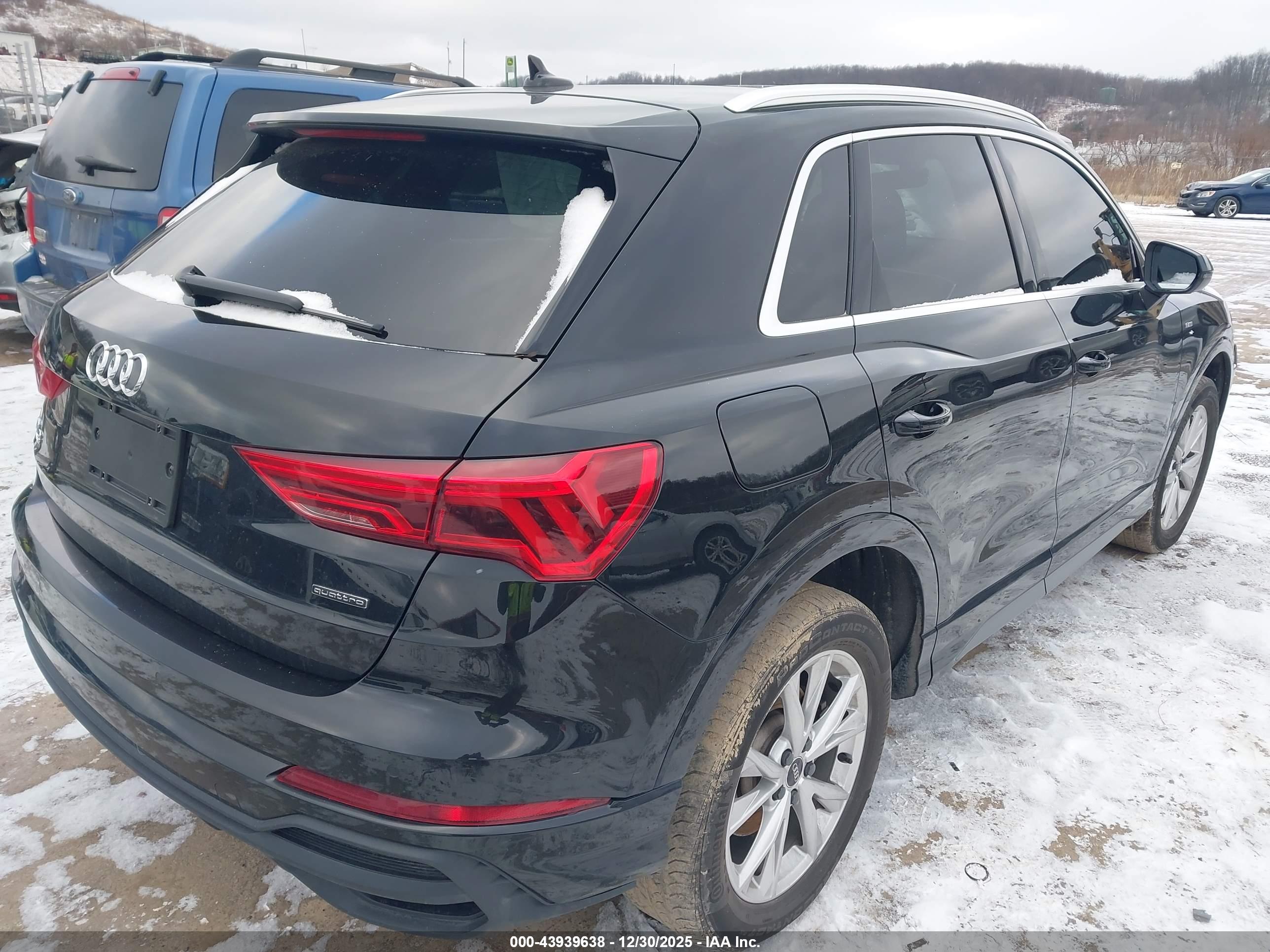 AUDI Q3 image 4
