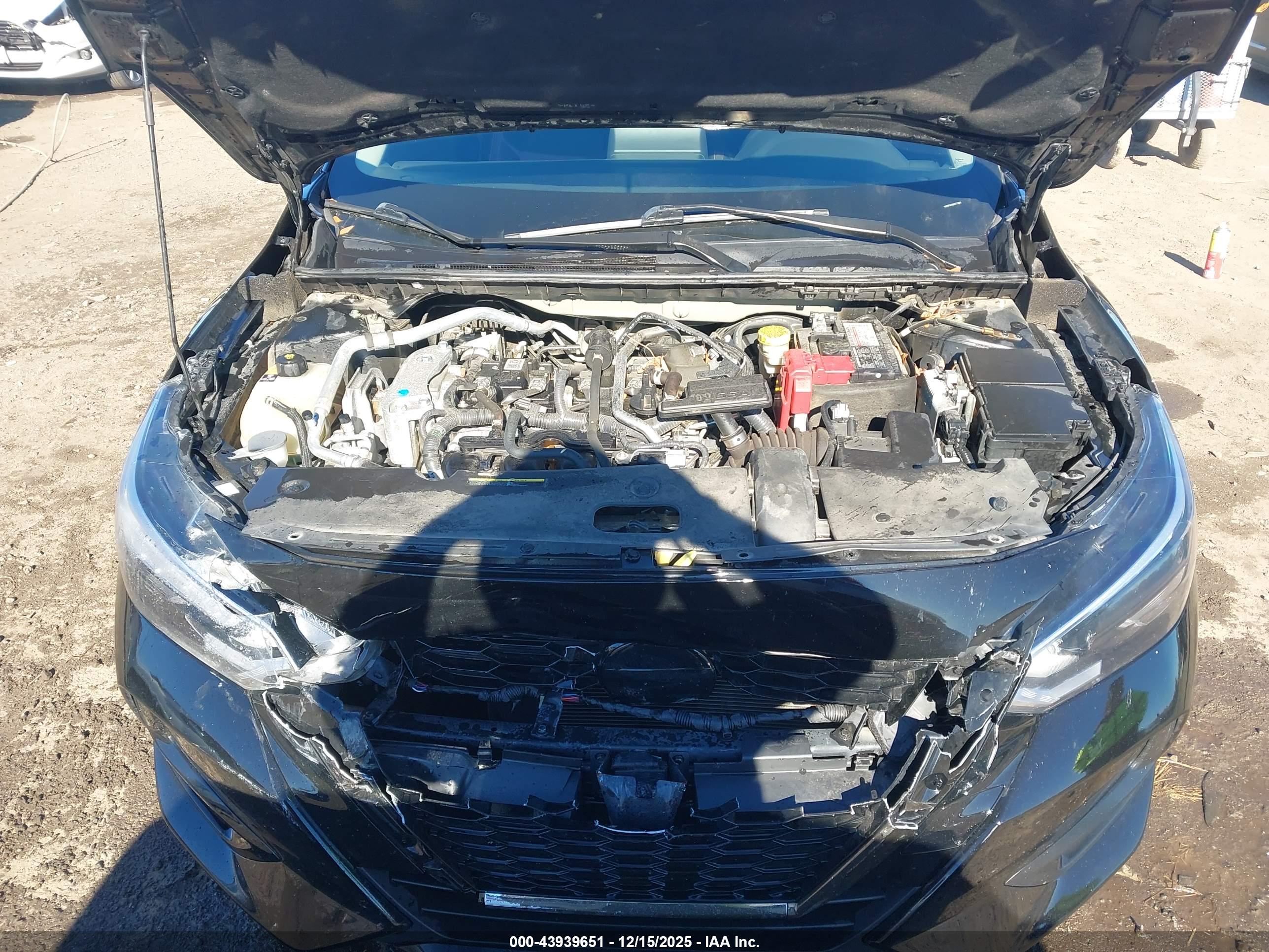 NISSAN SENTRA image 10