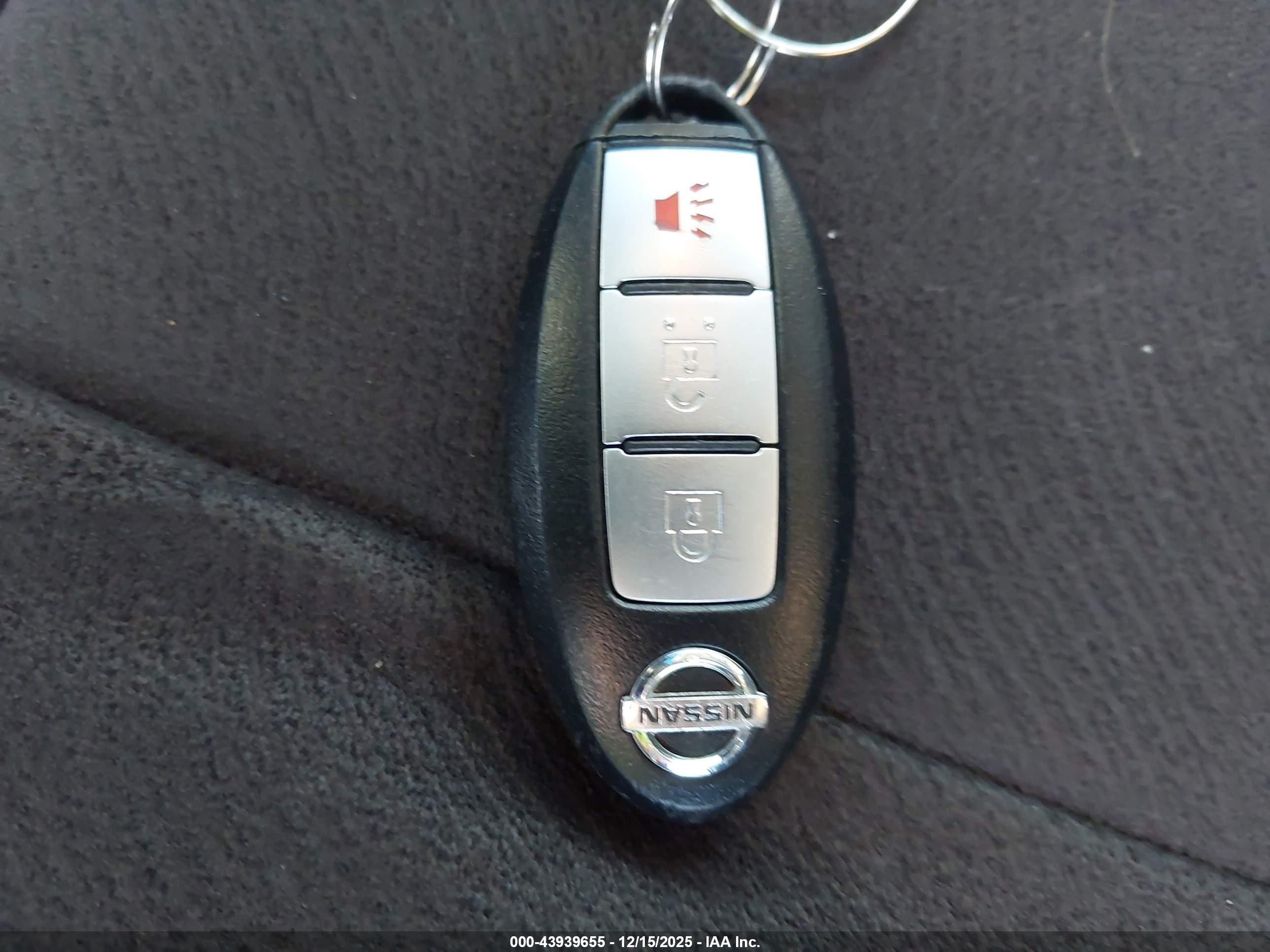 NISSAN MURANO image 11