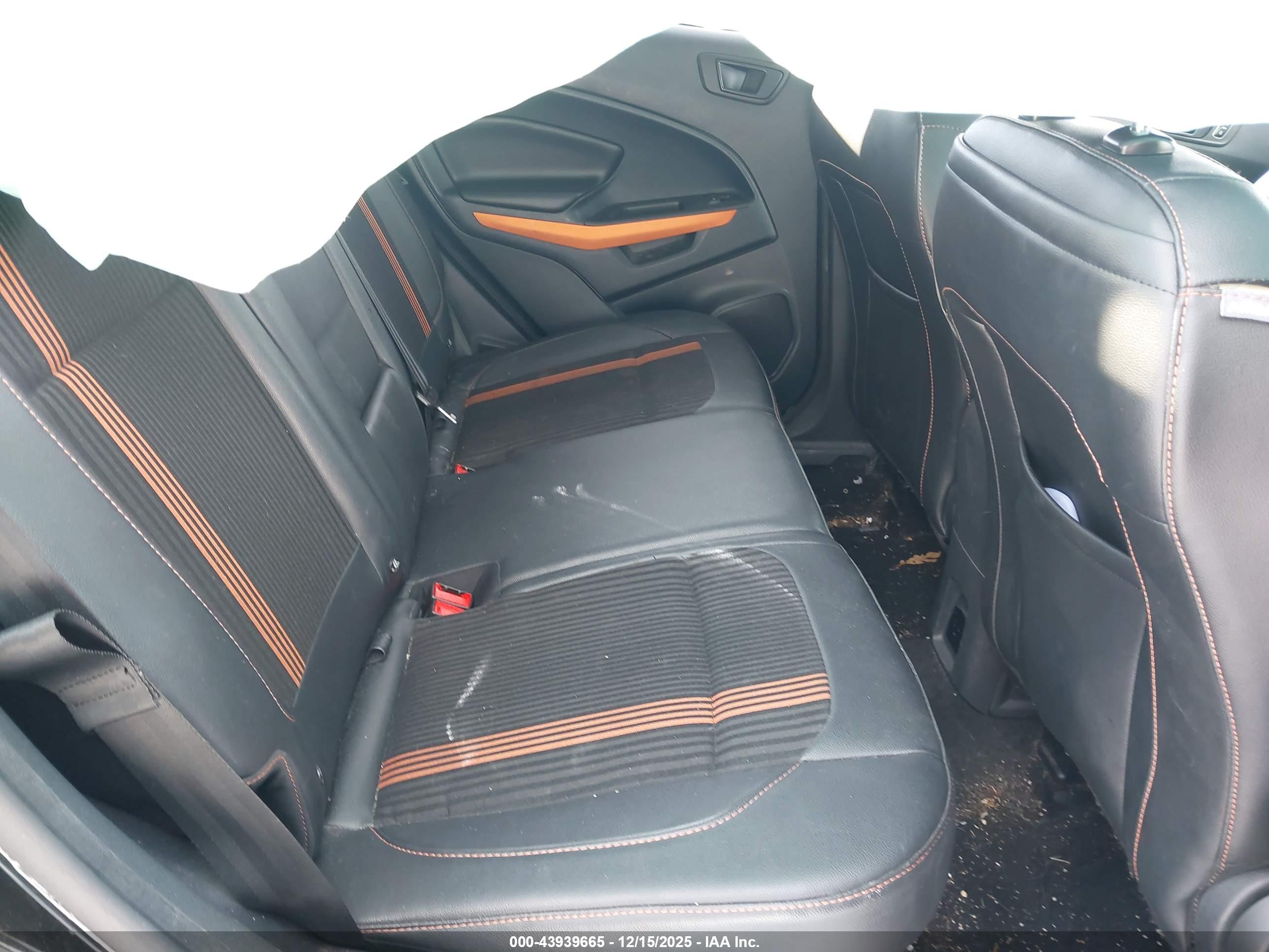 FORD ECOSPORT image 8