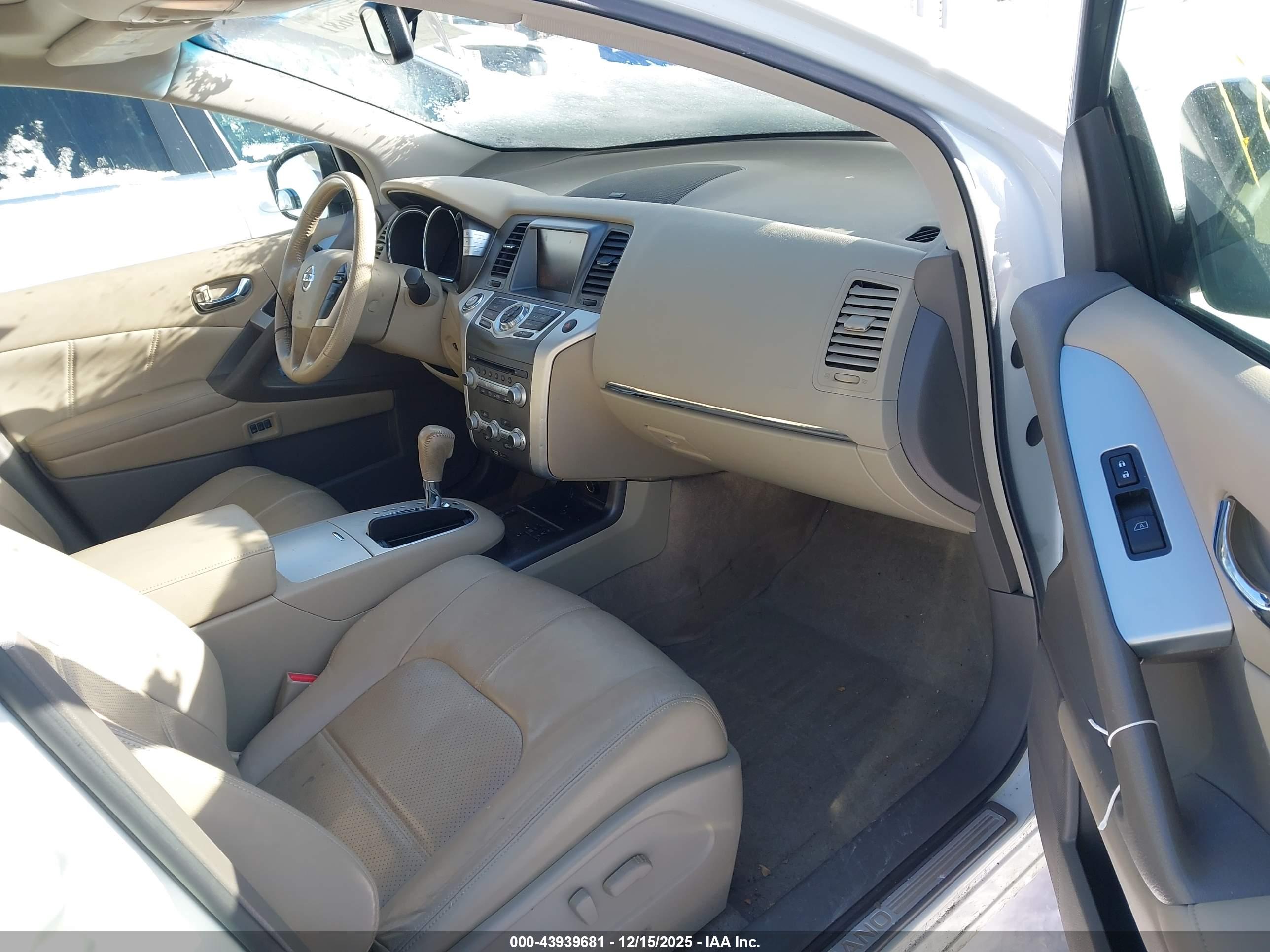 NISSAN MURANO image 5