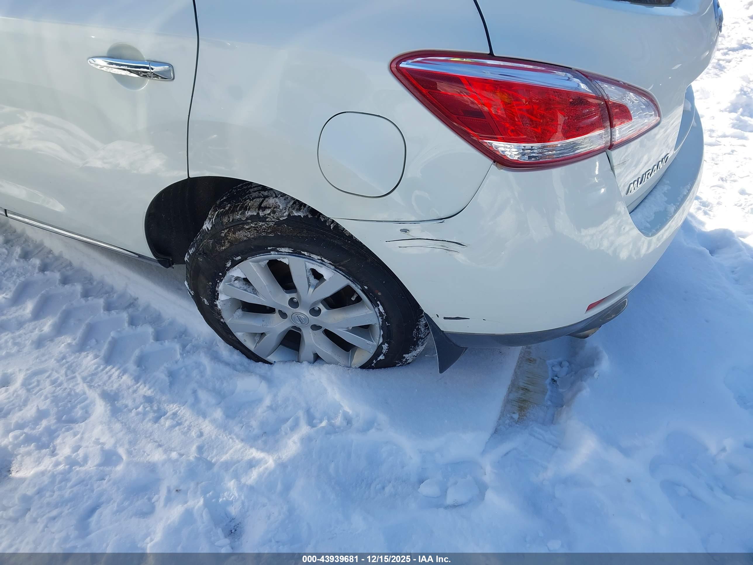 NISSAN MURANO image 6