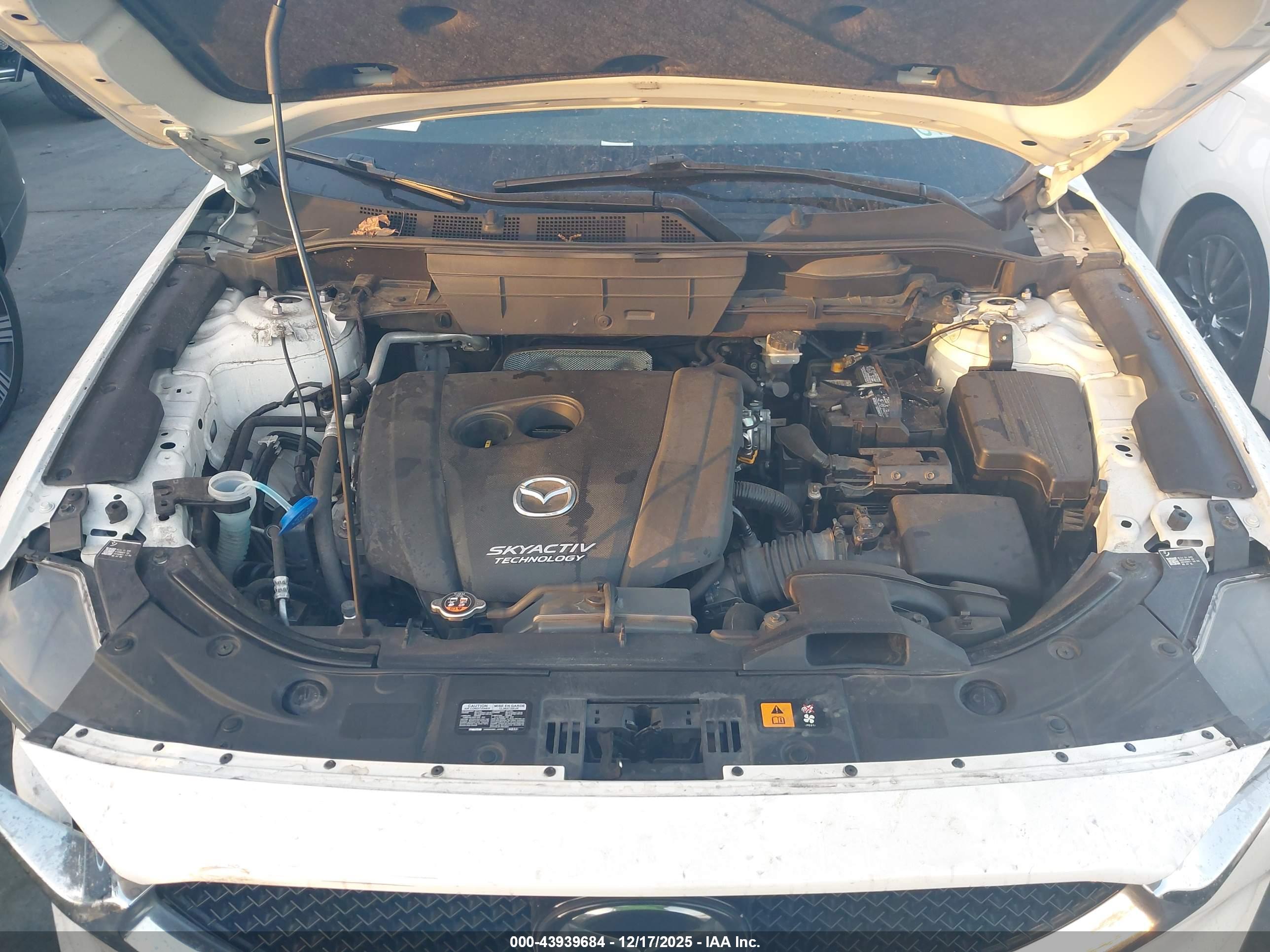 MAZDA CX-5 image 10
