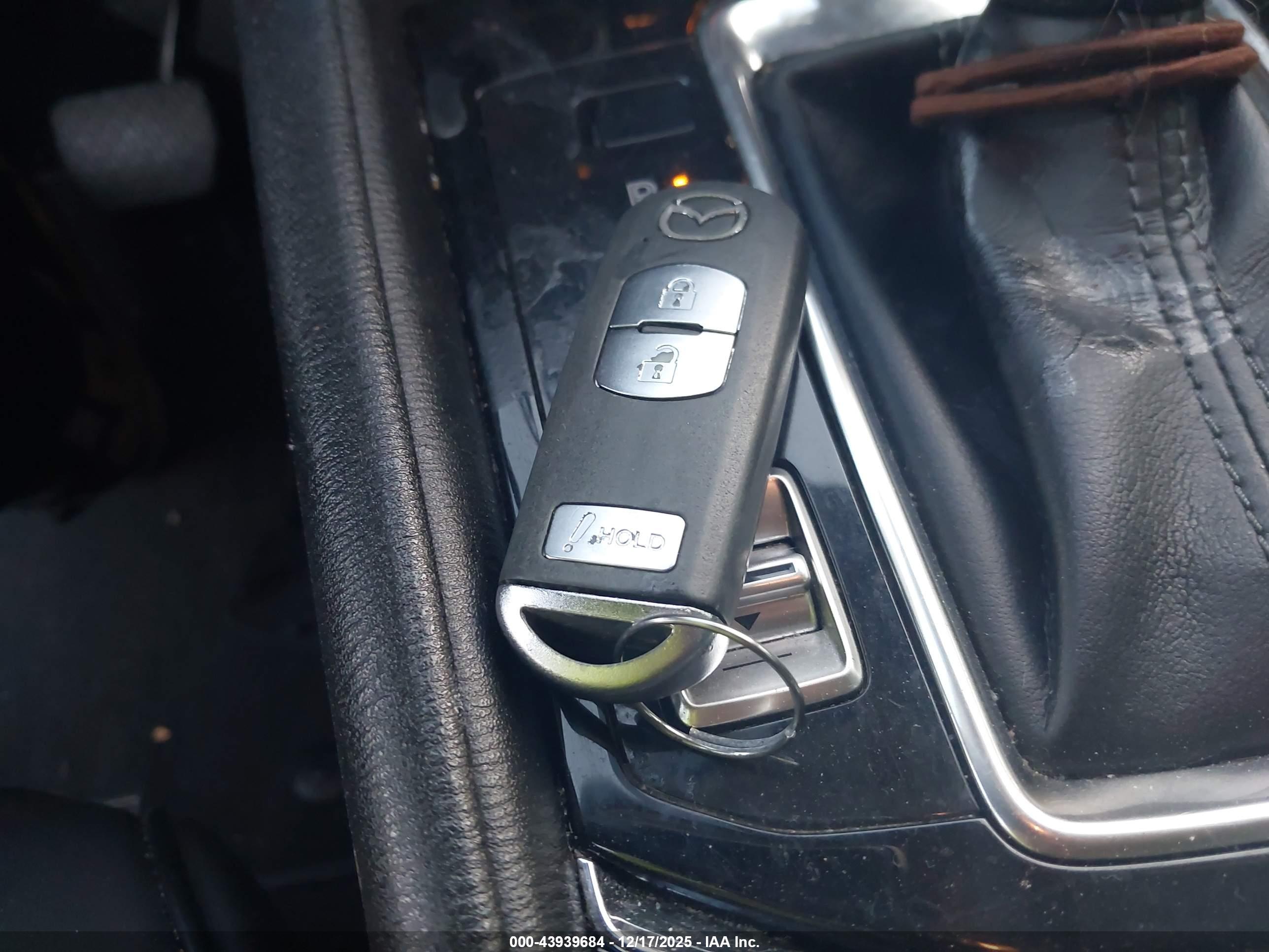 MAZDA CX-5 image 11