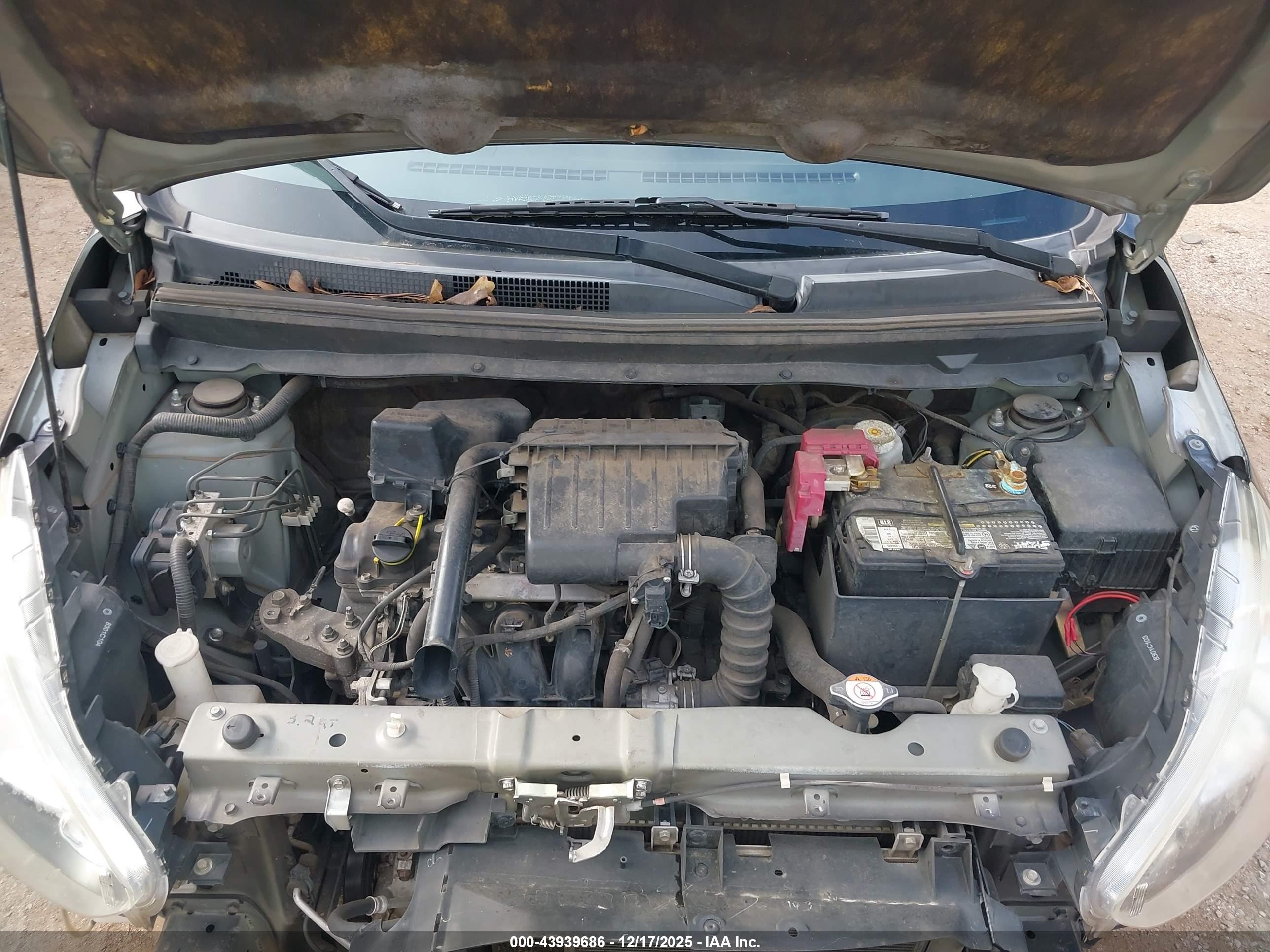 MITSUBISHI MIRAGE image 10
