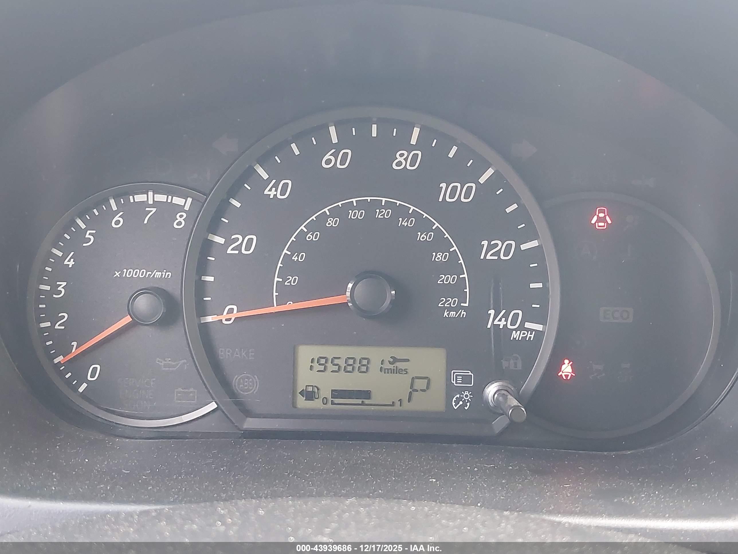 MITSUBISHI MIRAGE image 7