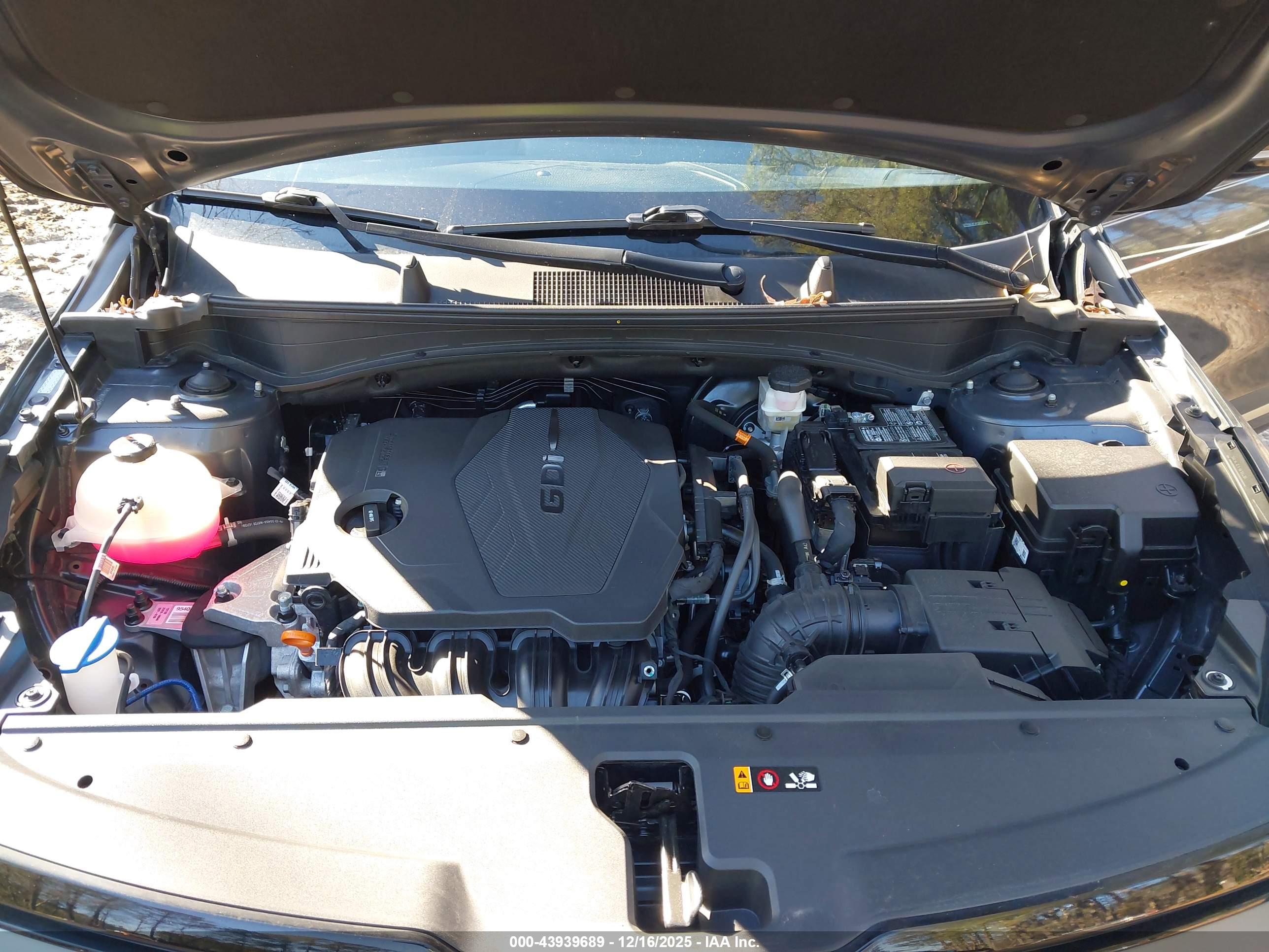 KIA SPORTAGE image 10