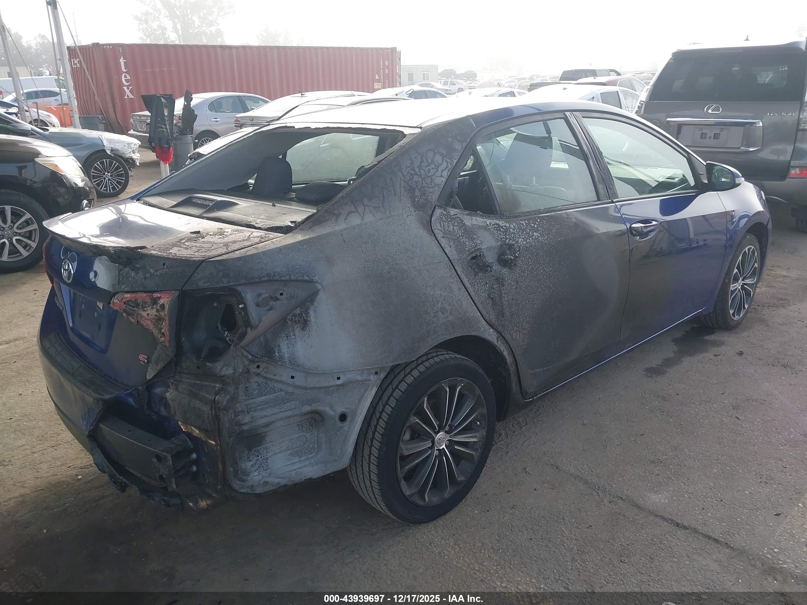 TOYOTA COROLLA image 4