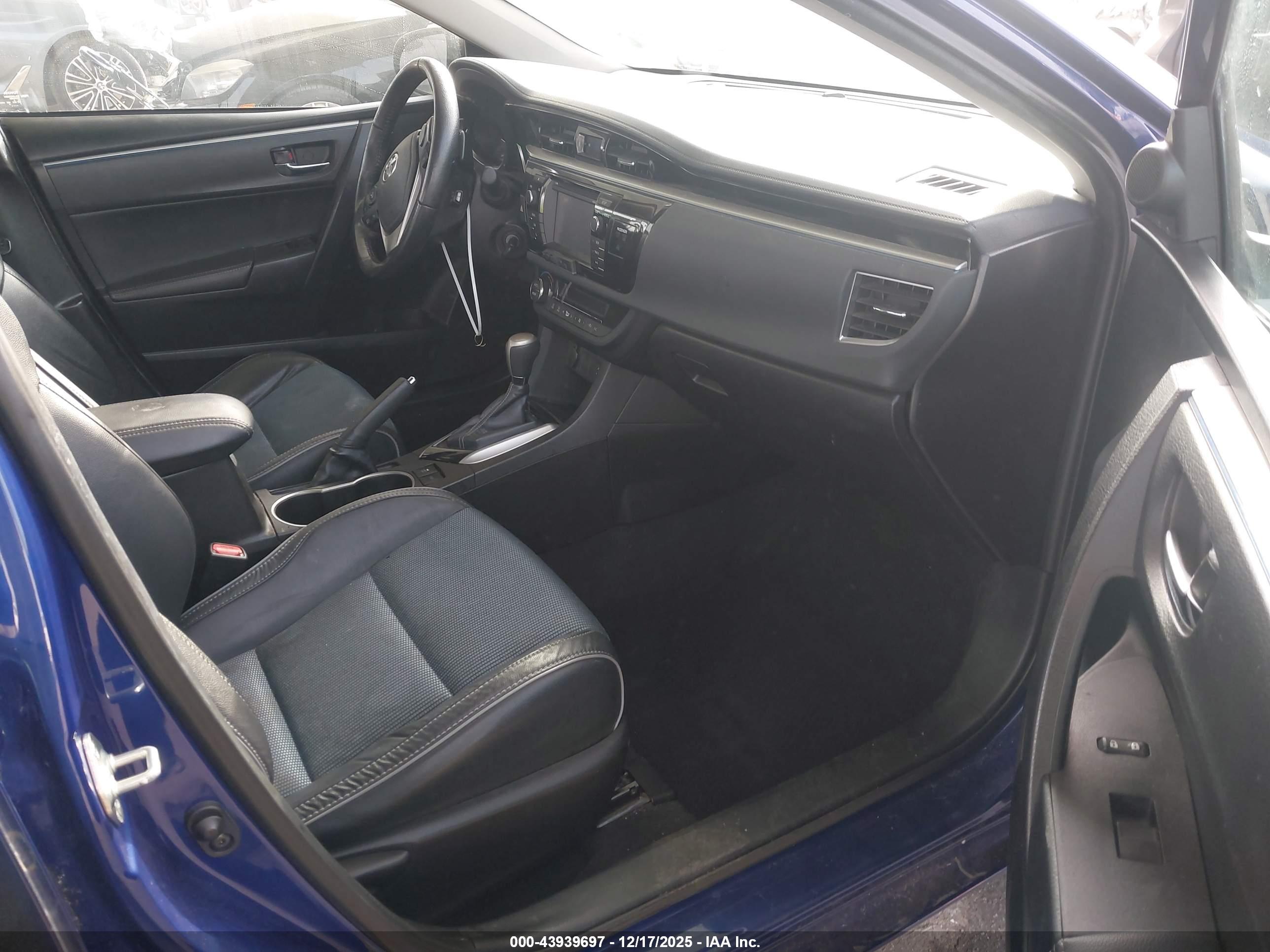 TOYOTA COROLLA image 5