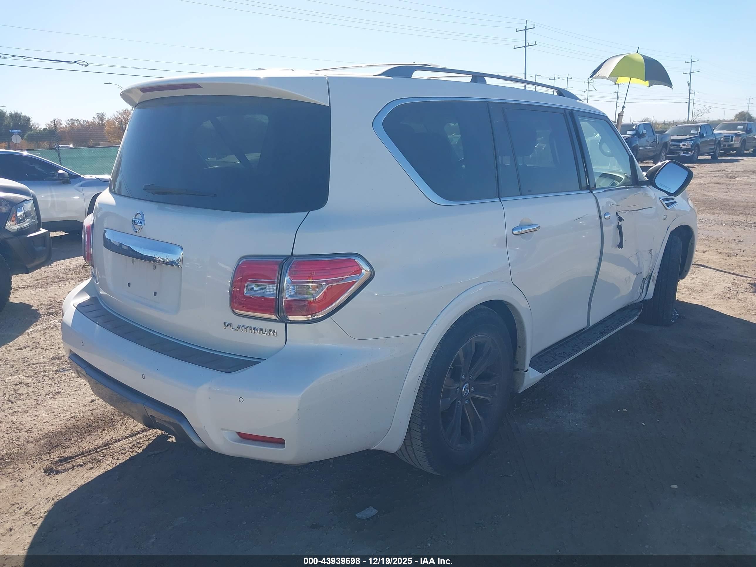 NISSAN ARMADA image 4