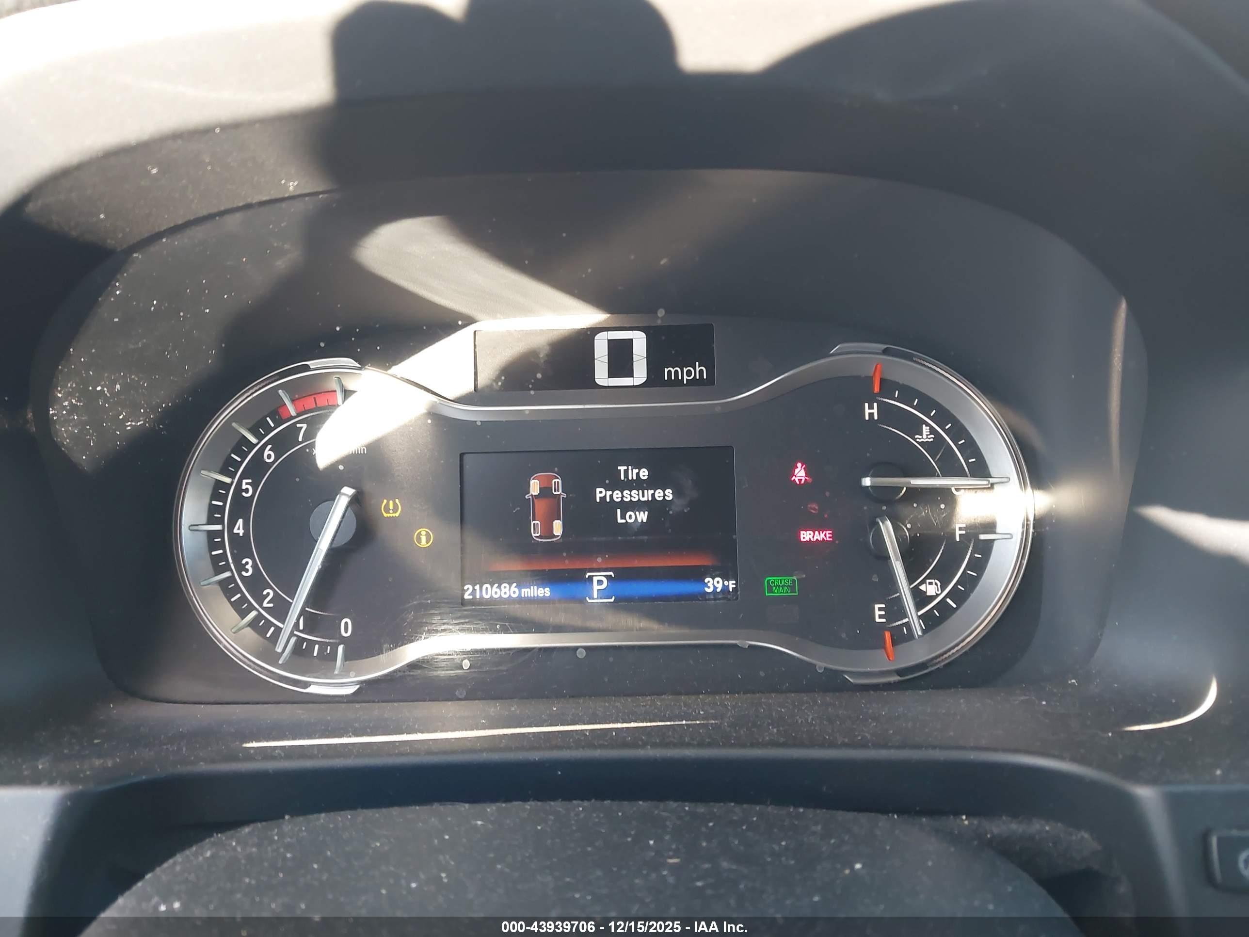 HONDA PILOT image 7