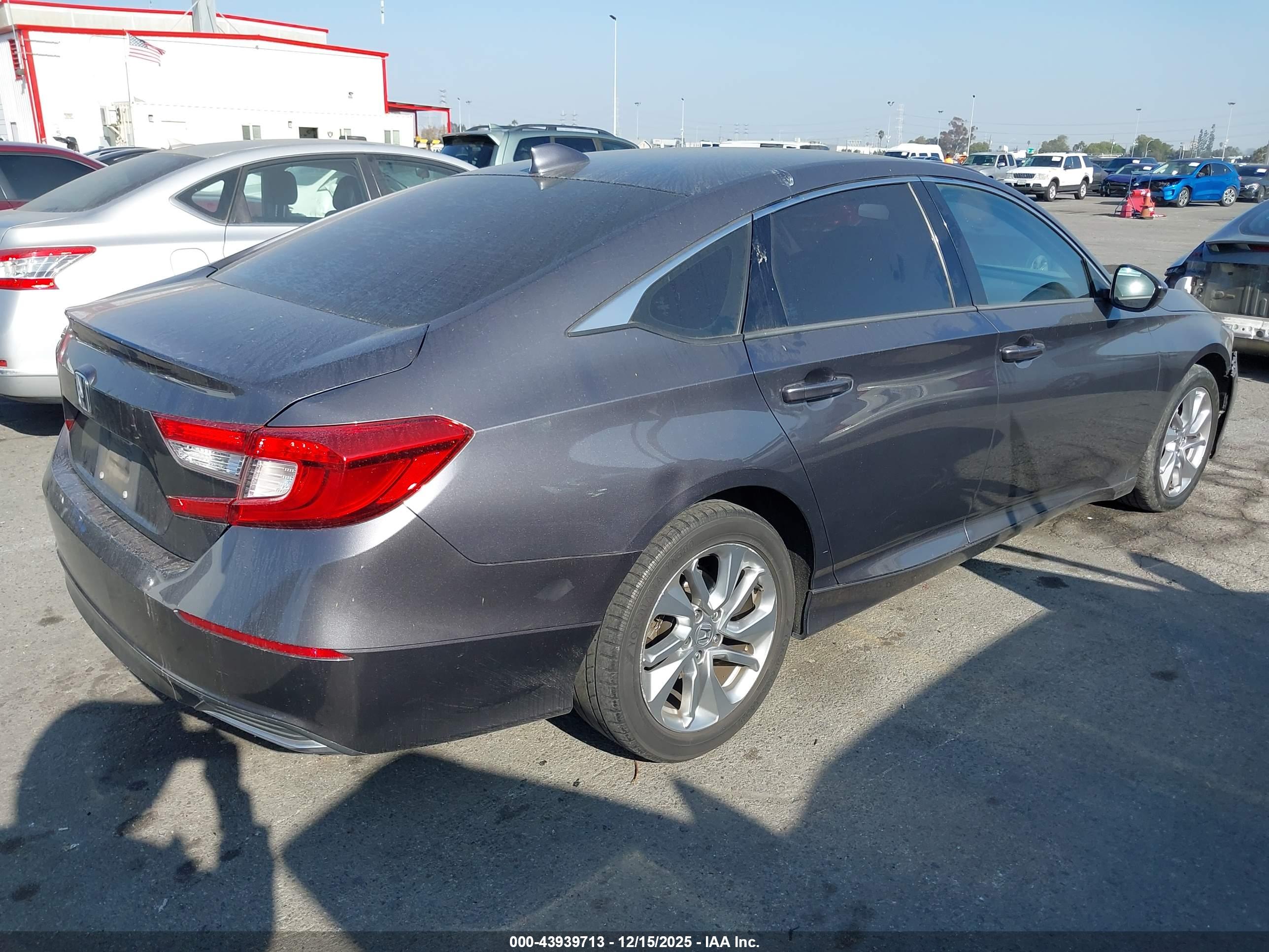HONDA ACCORD image 4