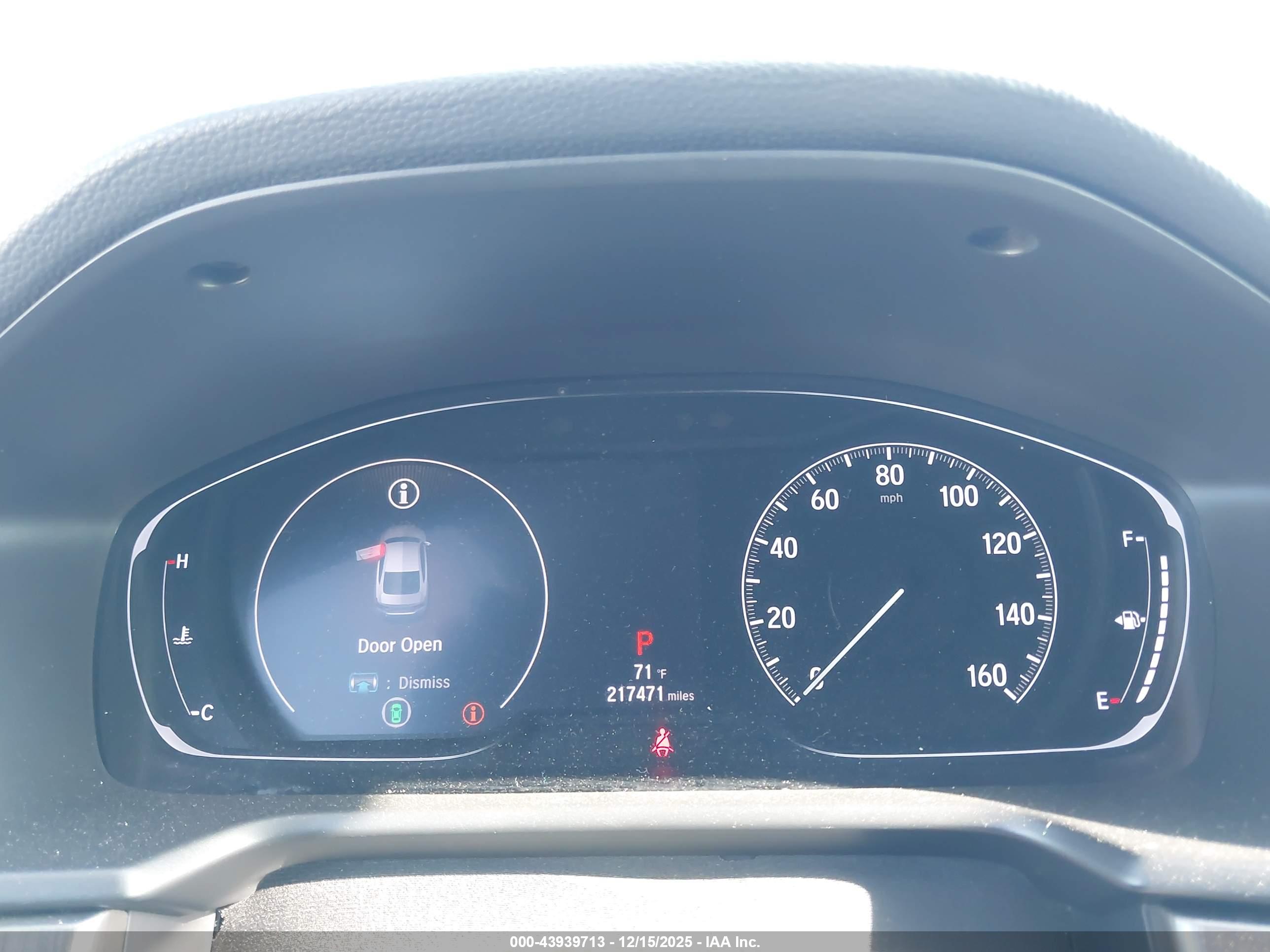 HONDA ACCORD image 7