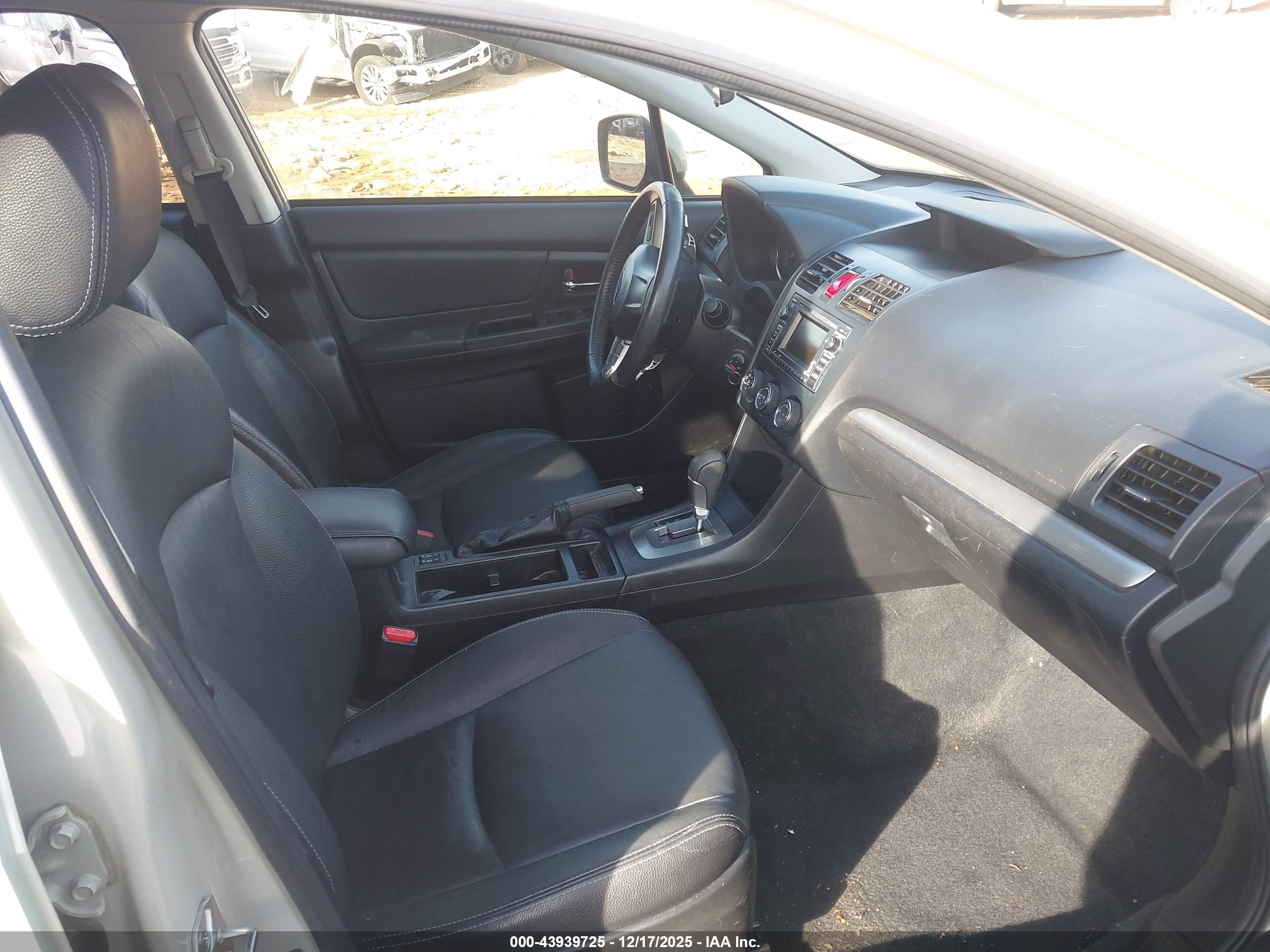 SUBARU XV image 5