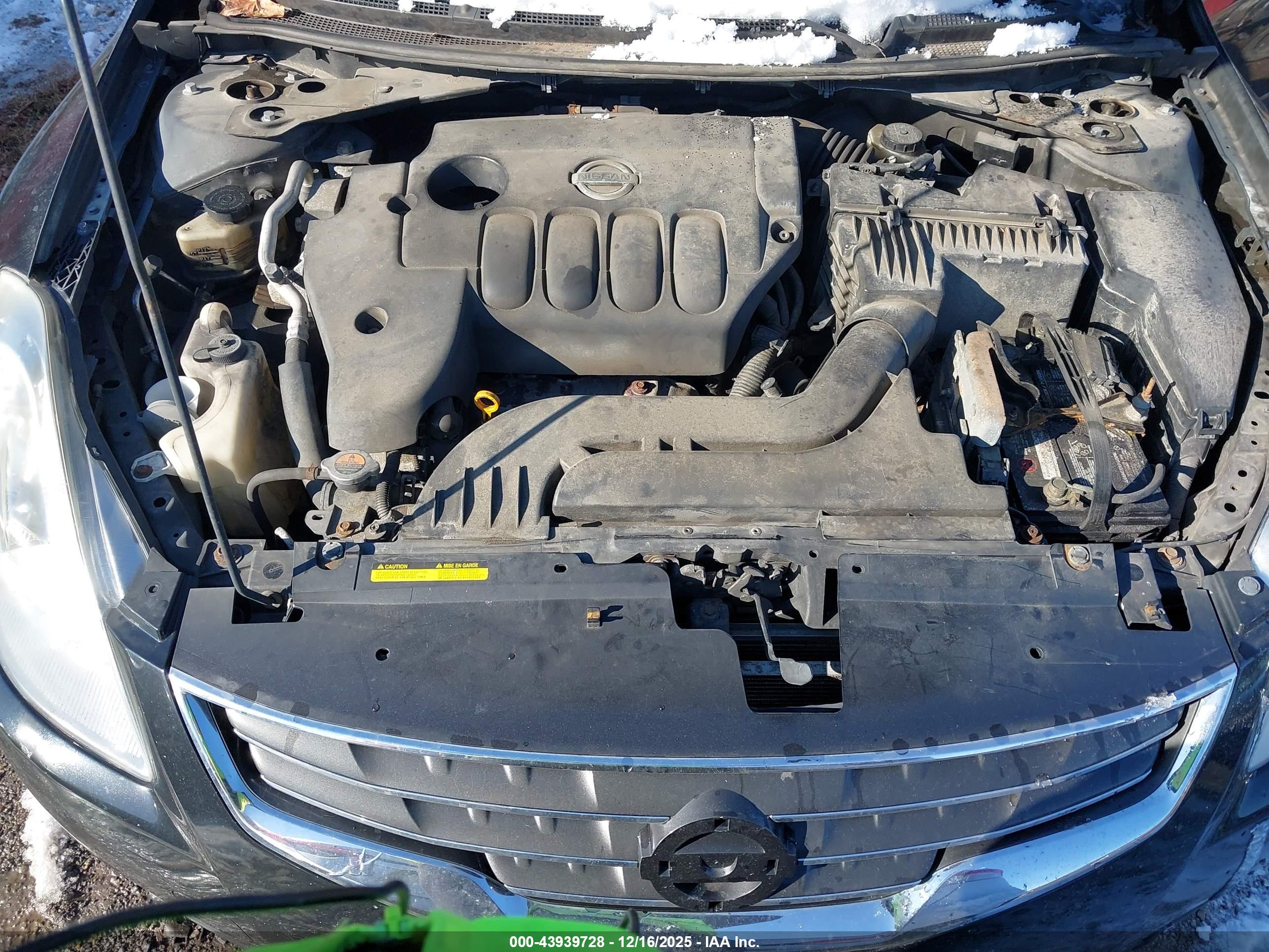NISSAN ALTIMA image 10