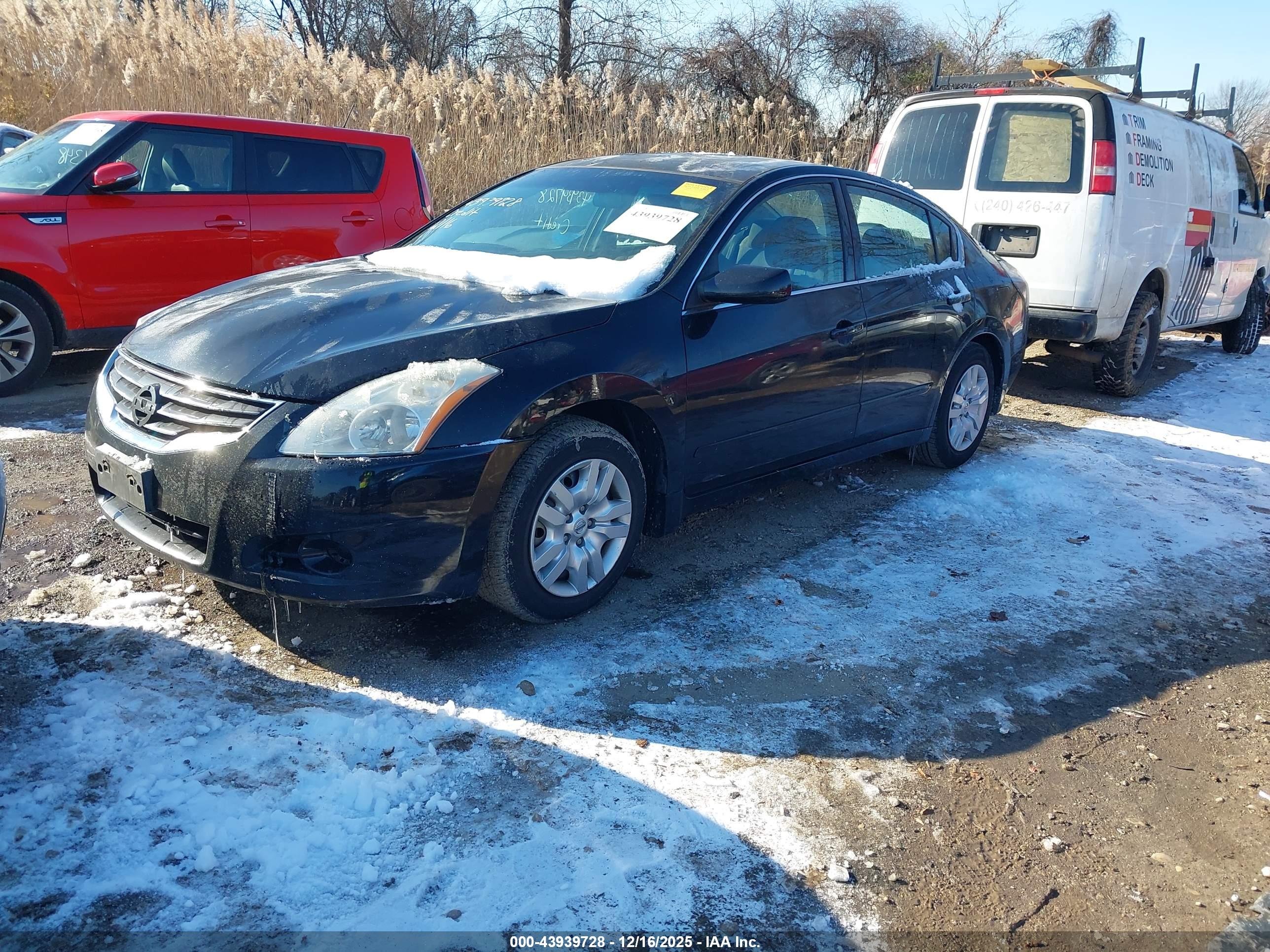 NISSAN ALTIMA image 2
