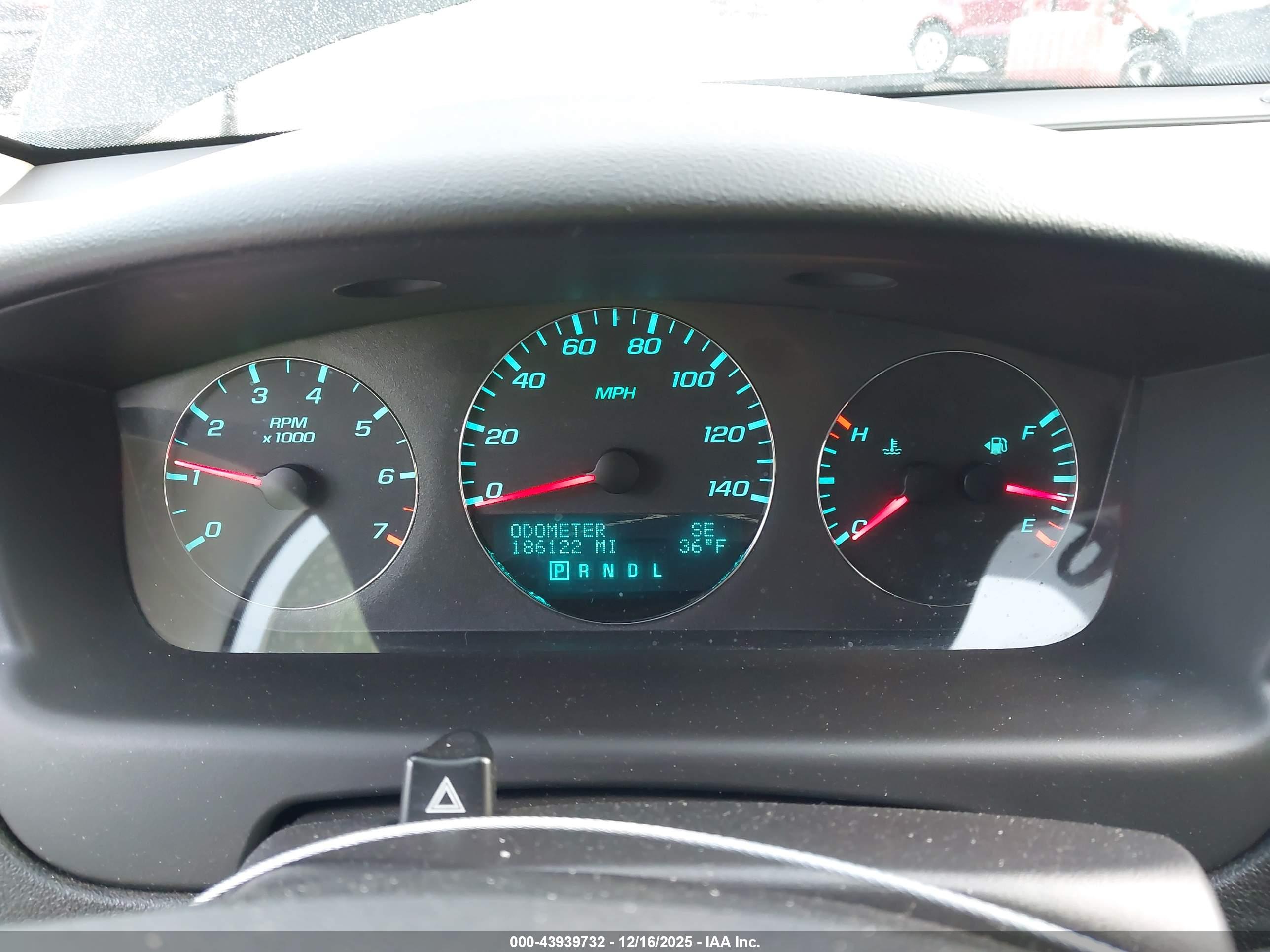 CHEVROLET IMPALA image 7