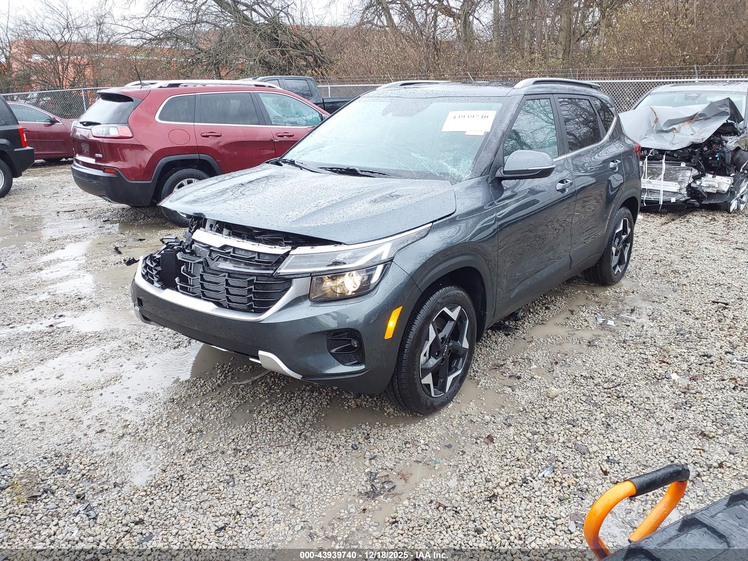 KIA SELTOS image 2
