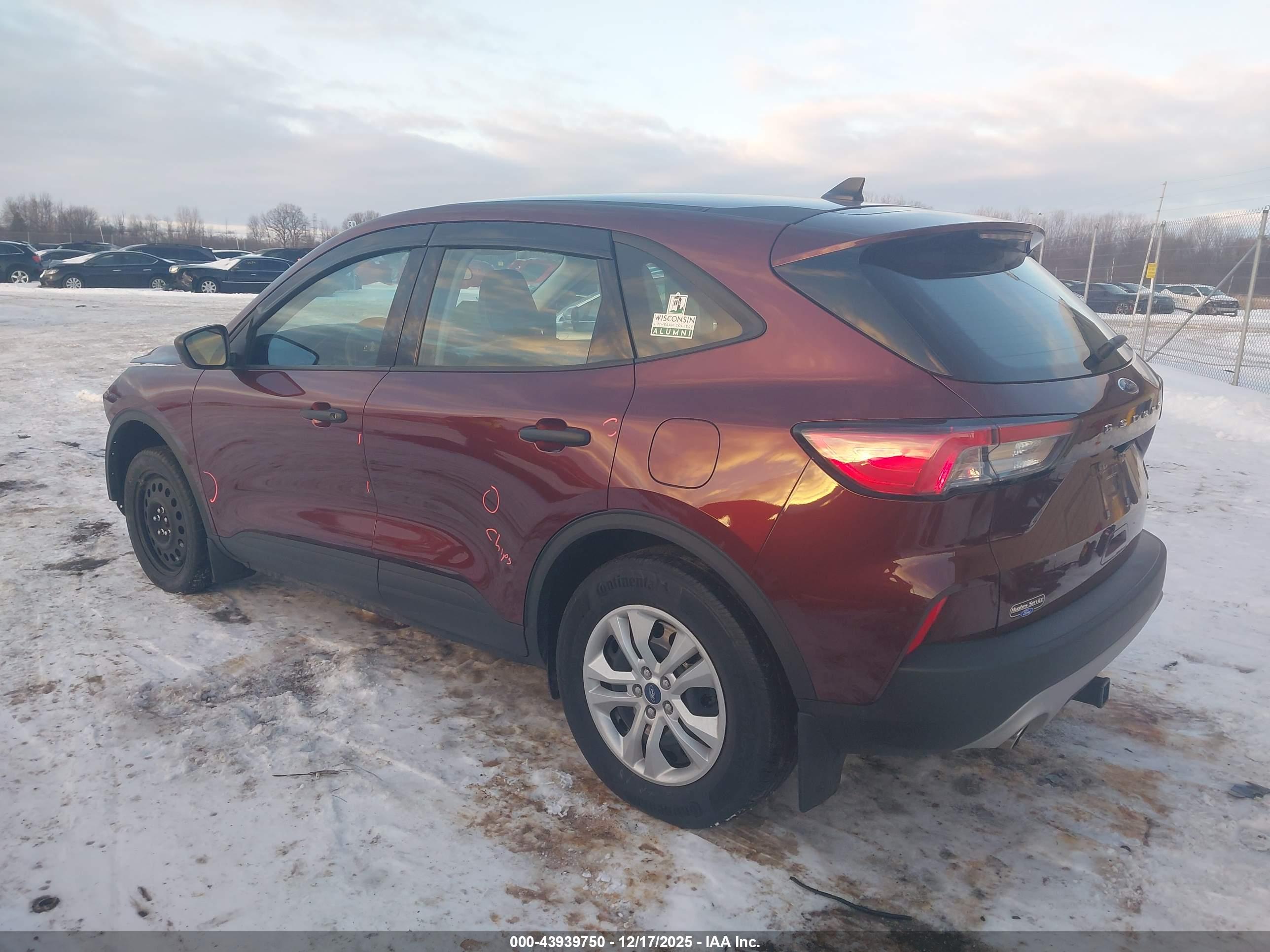 FORD ESCAPE image 3
