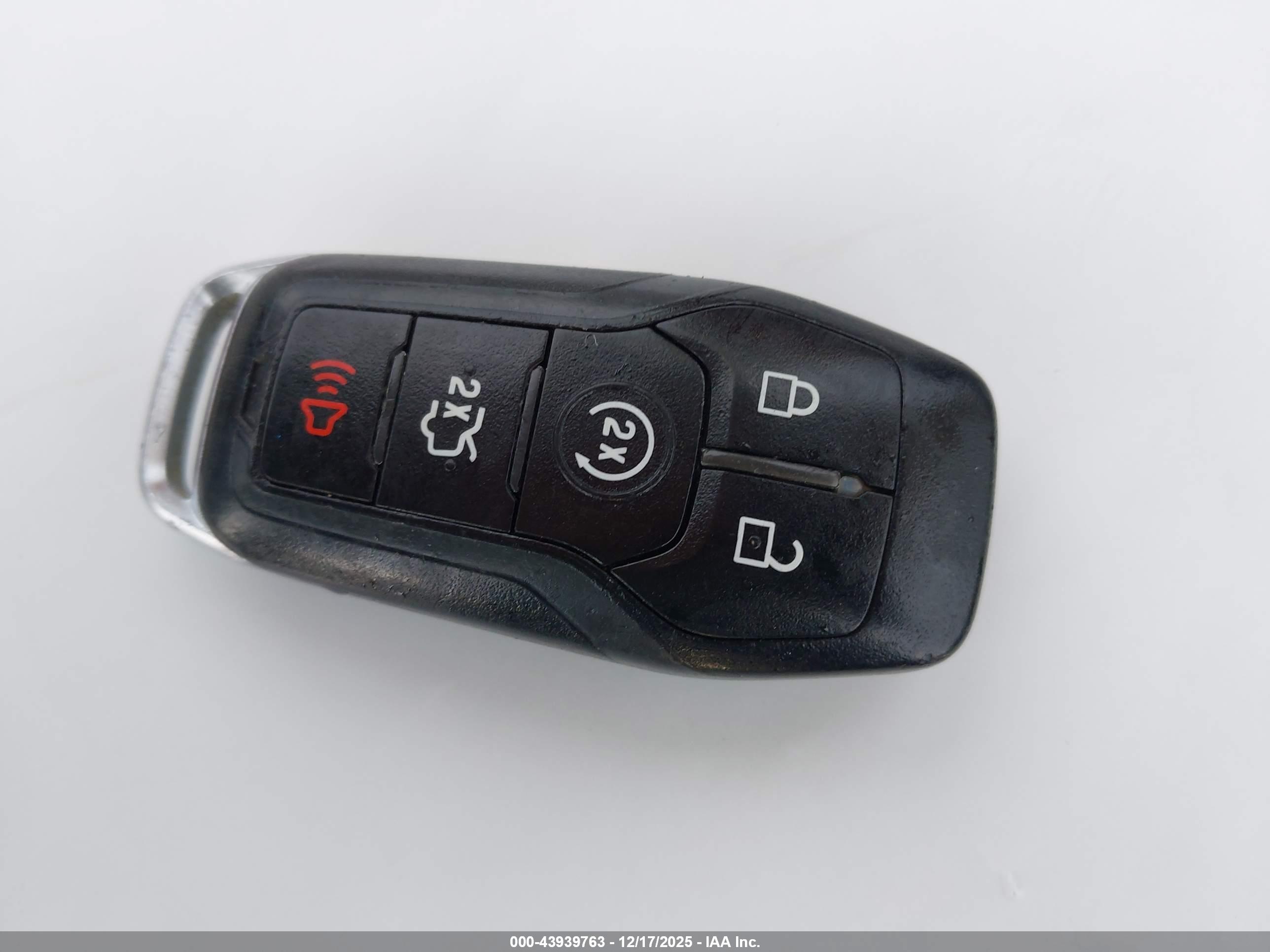FORD EXPLORER image 11