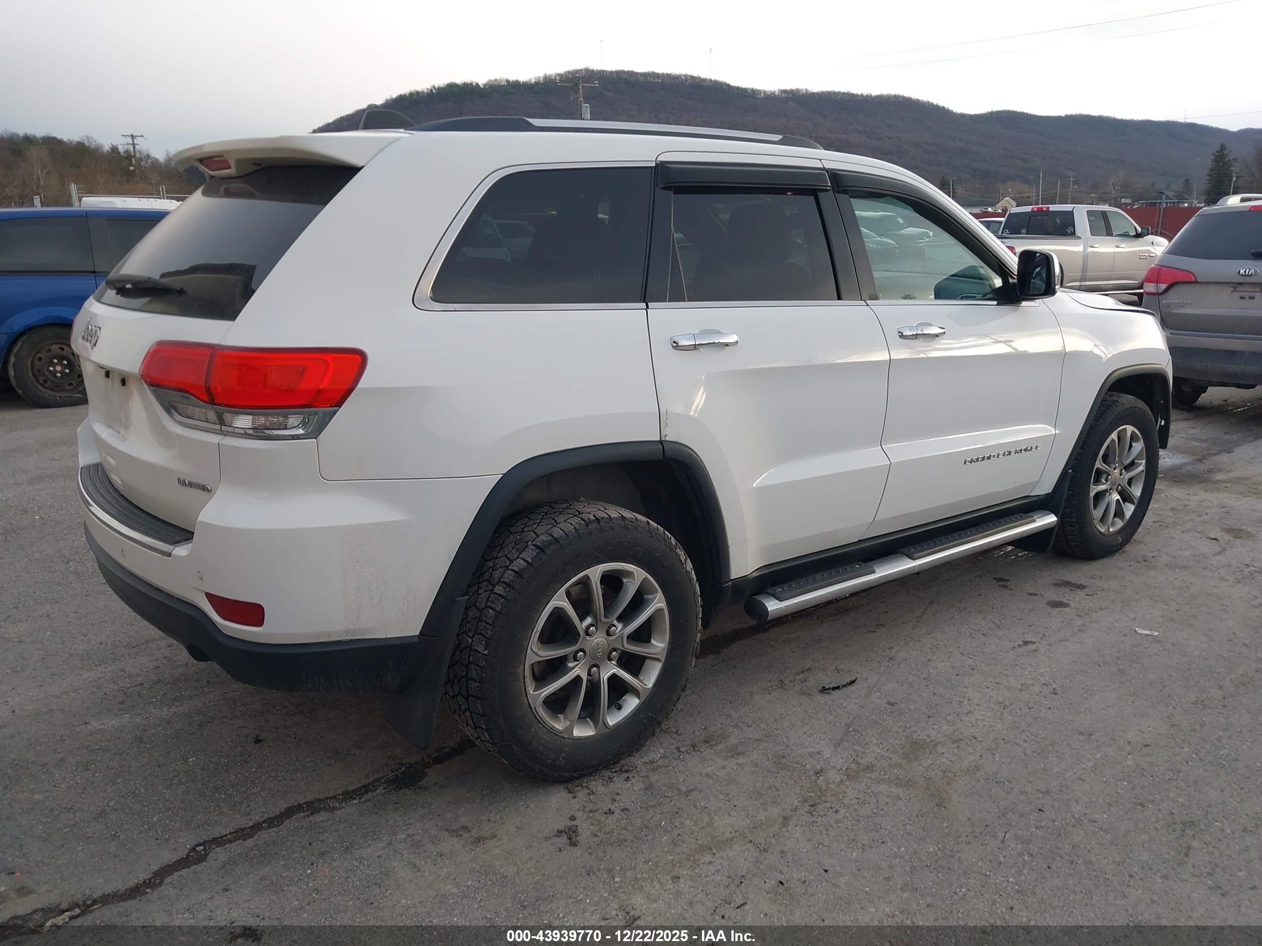 JEEP GRAND image 4