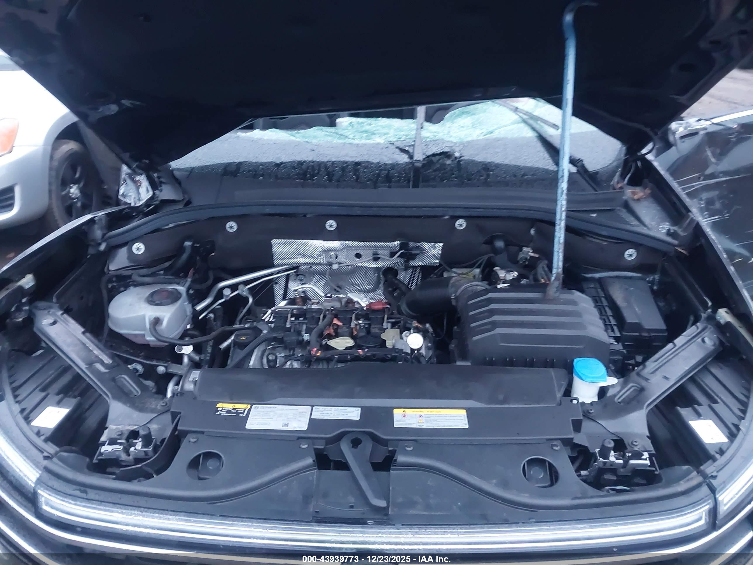 VOLKSWAGEN ATLAS image 10