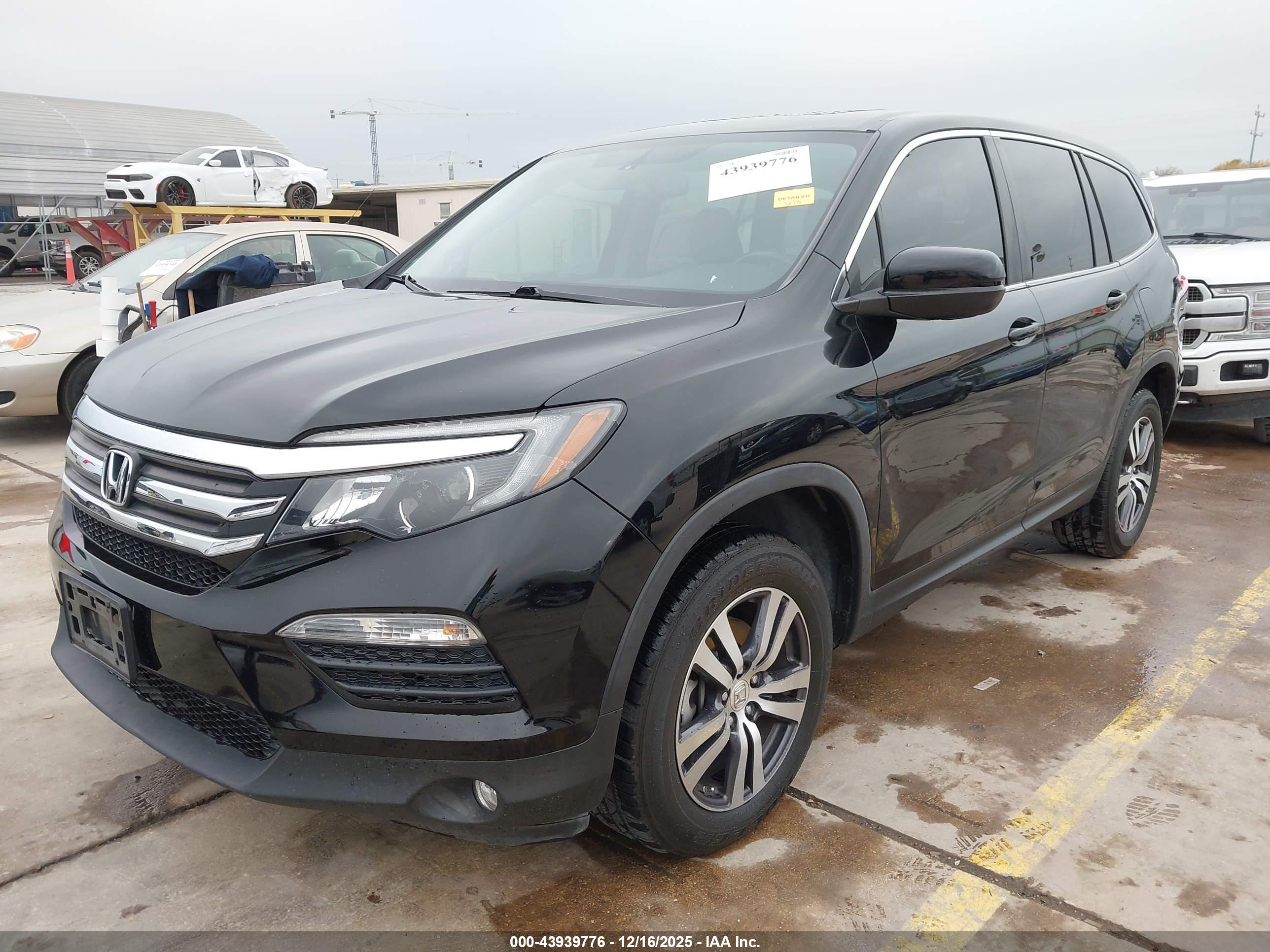 HONDA PILOT image 2