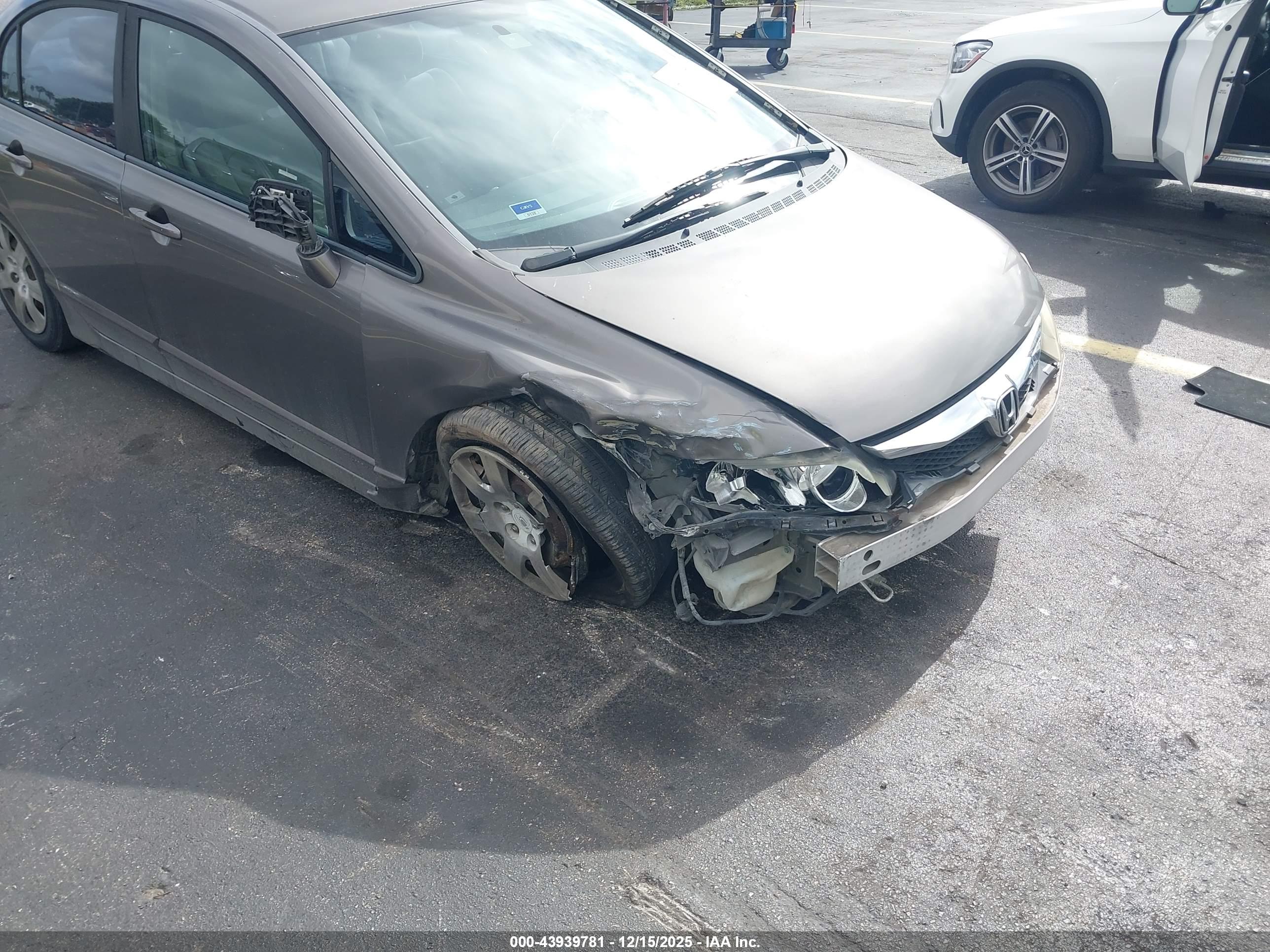 HONDA CIVIC image 6