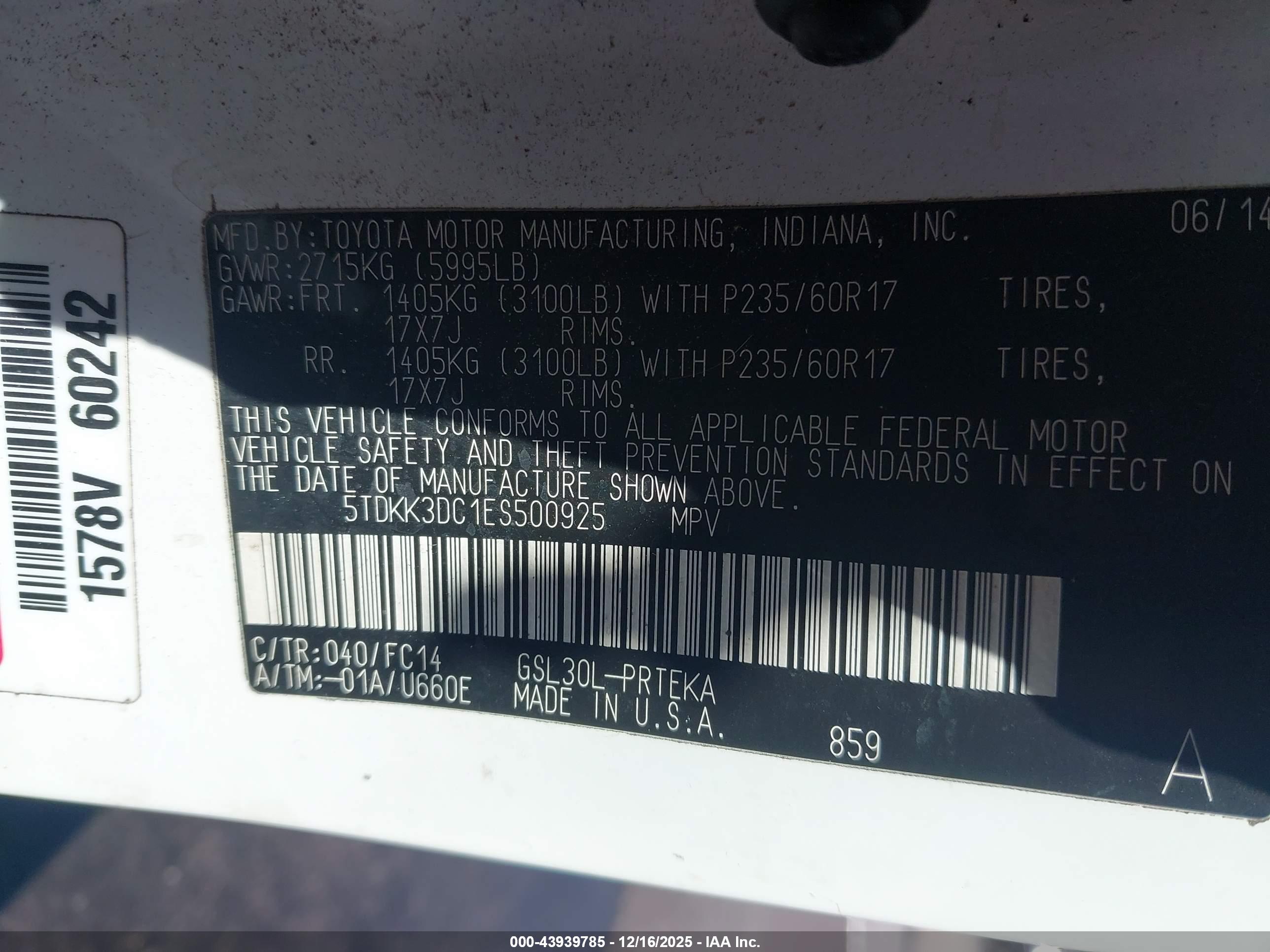 TOYOTA SIENNA image 9