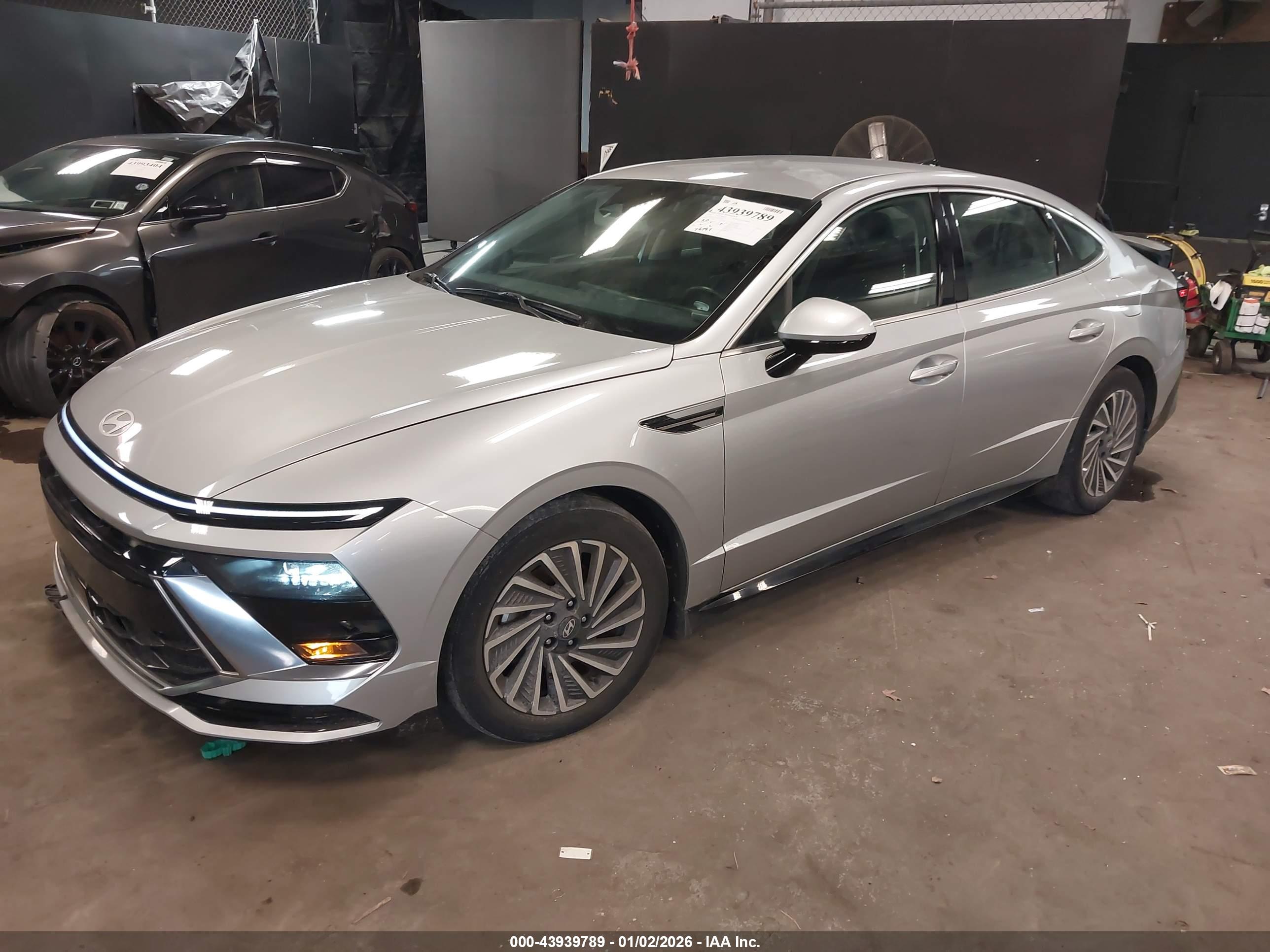 HYUNDAI SONATA image 2