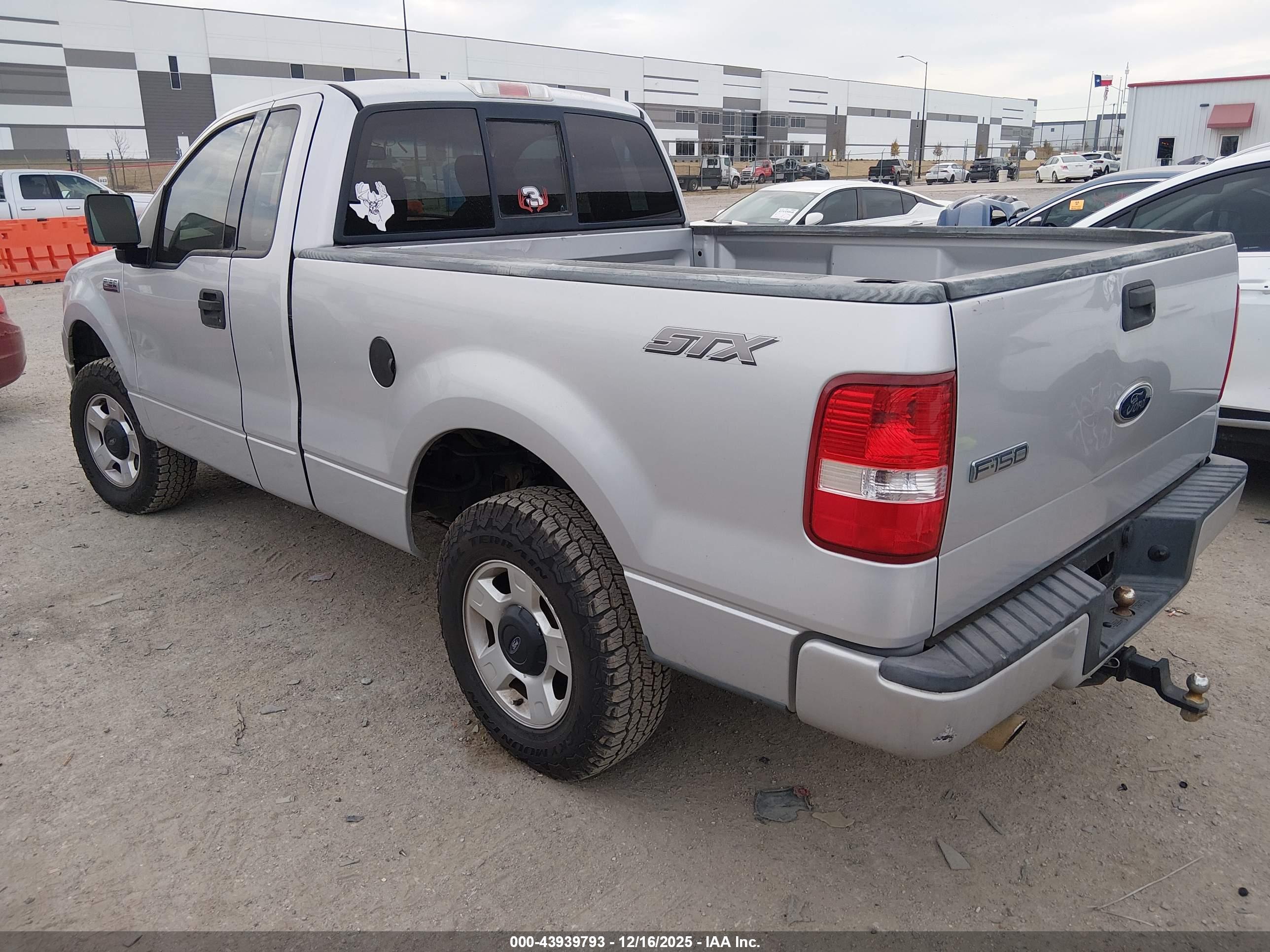 FORD F-150 image 3