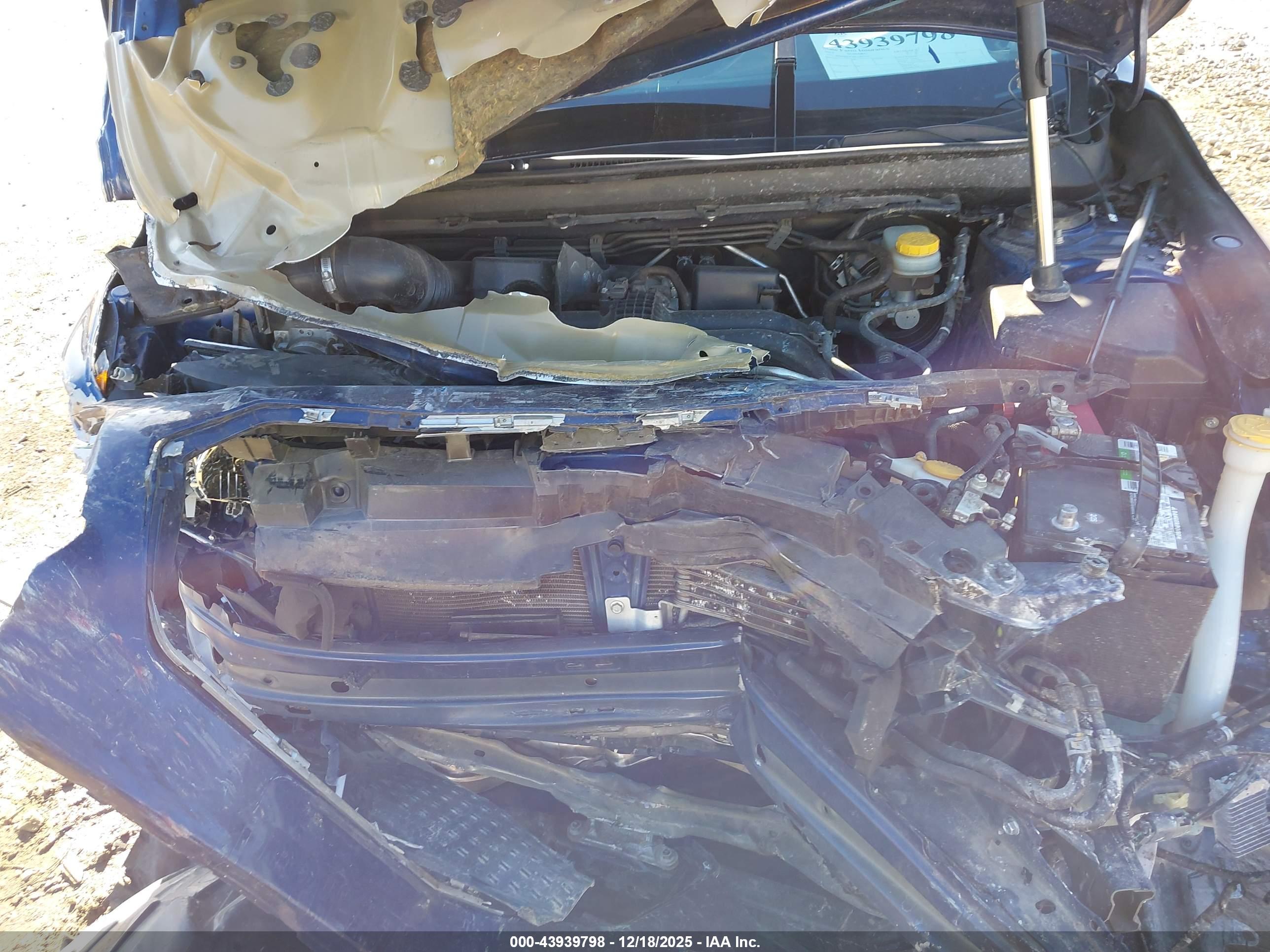 SUBARU OUTBACK image 10