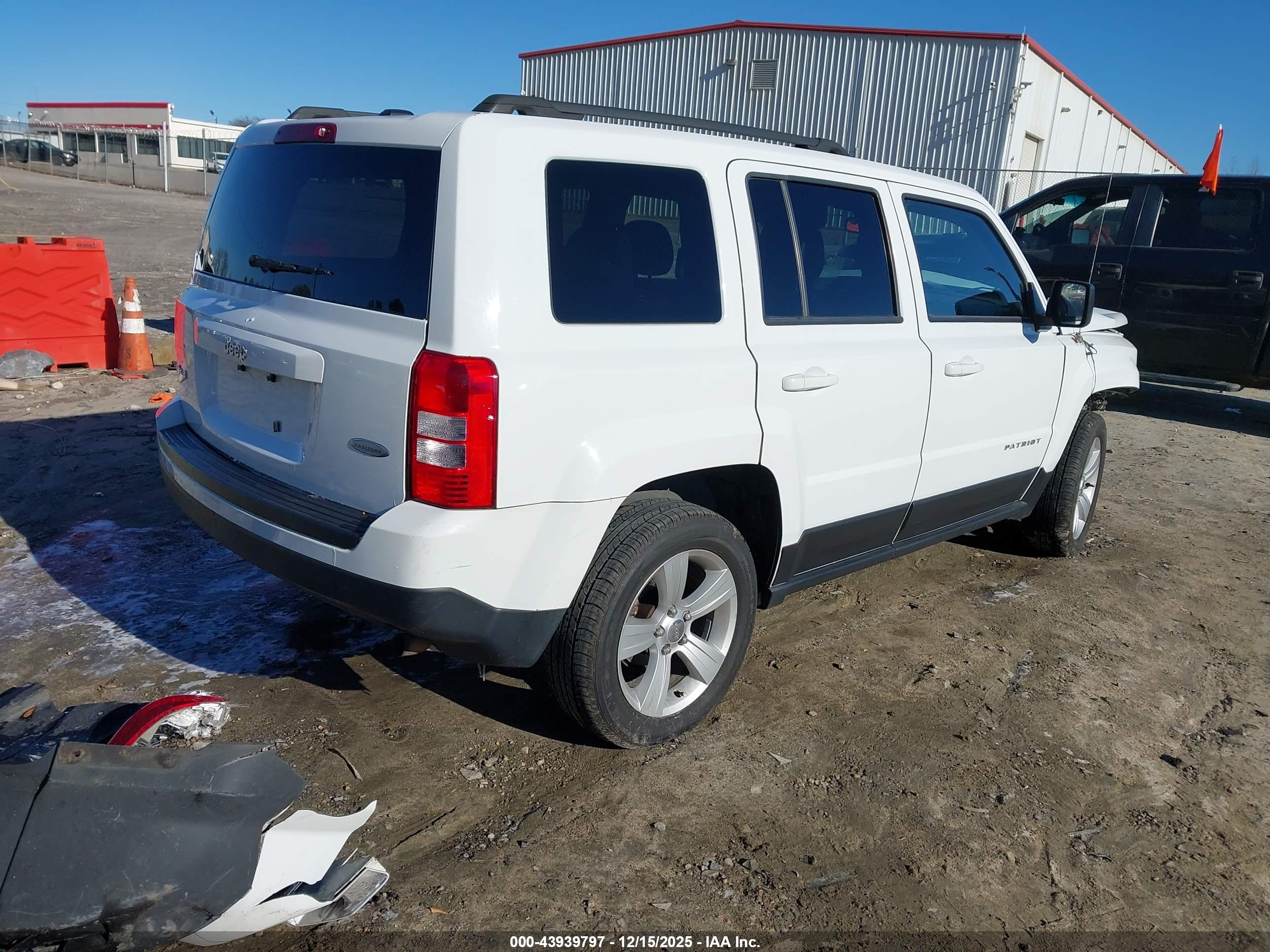 JEEP PATRIOT image 4