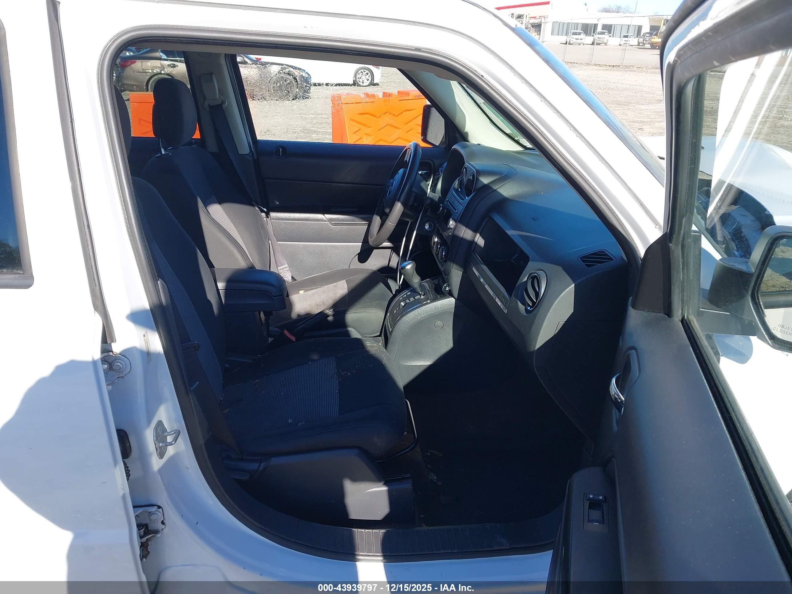 JEEP PATRIOT image 5