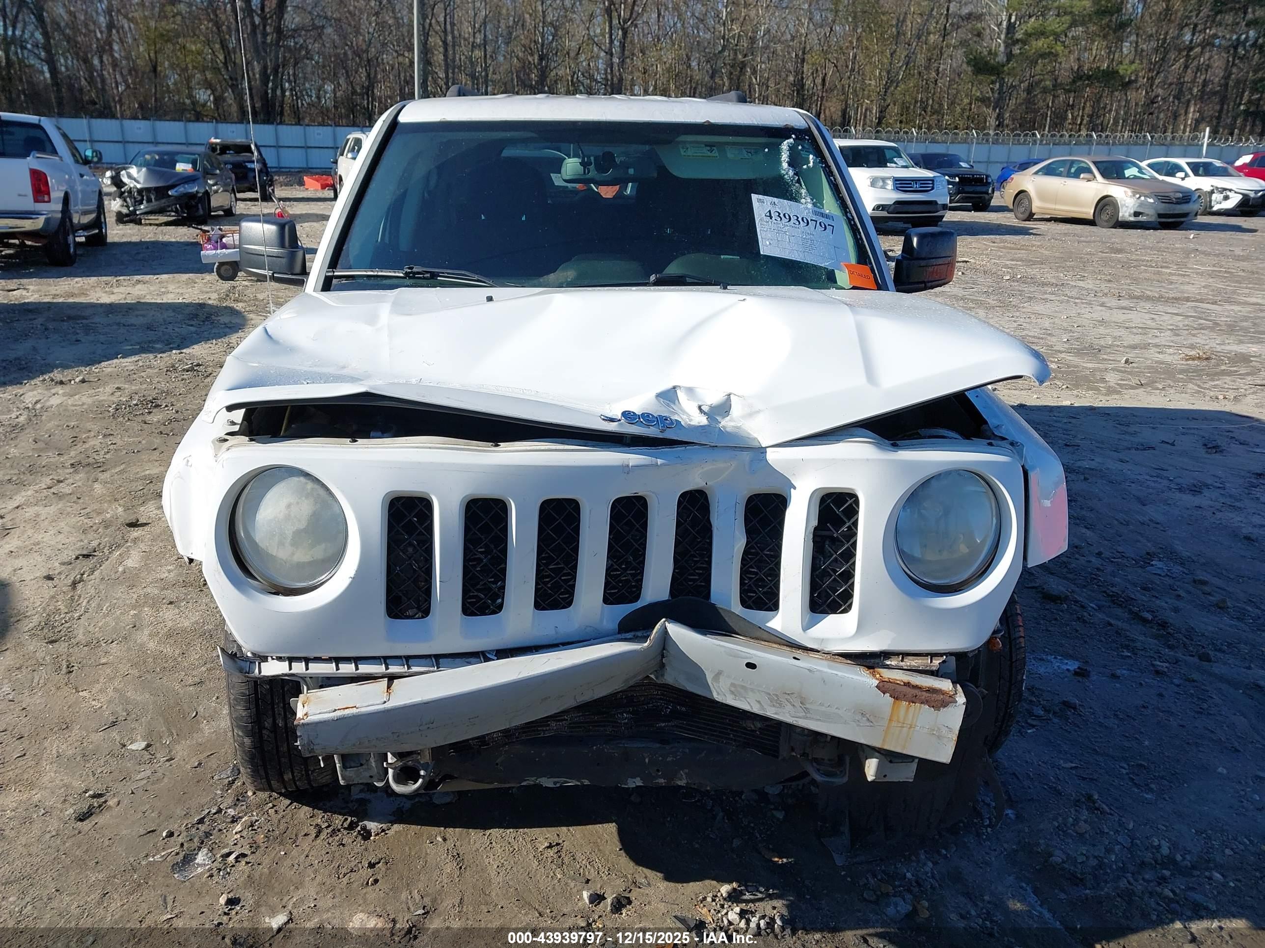 JEEP PATRIOT image 6