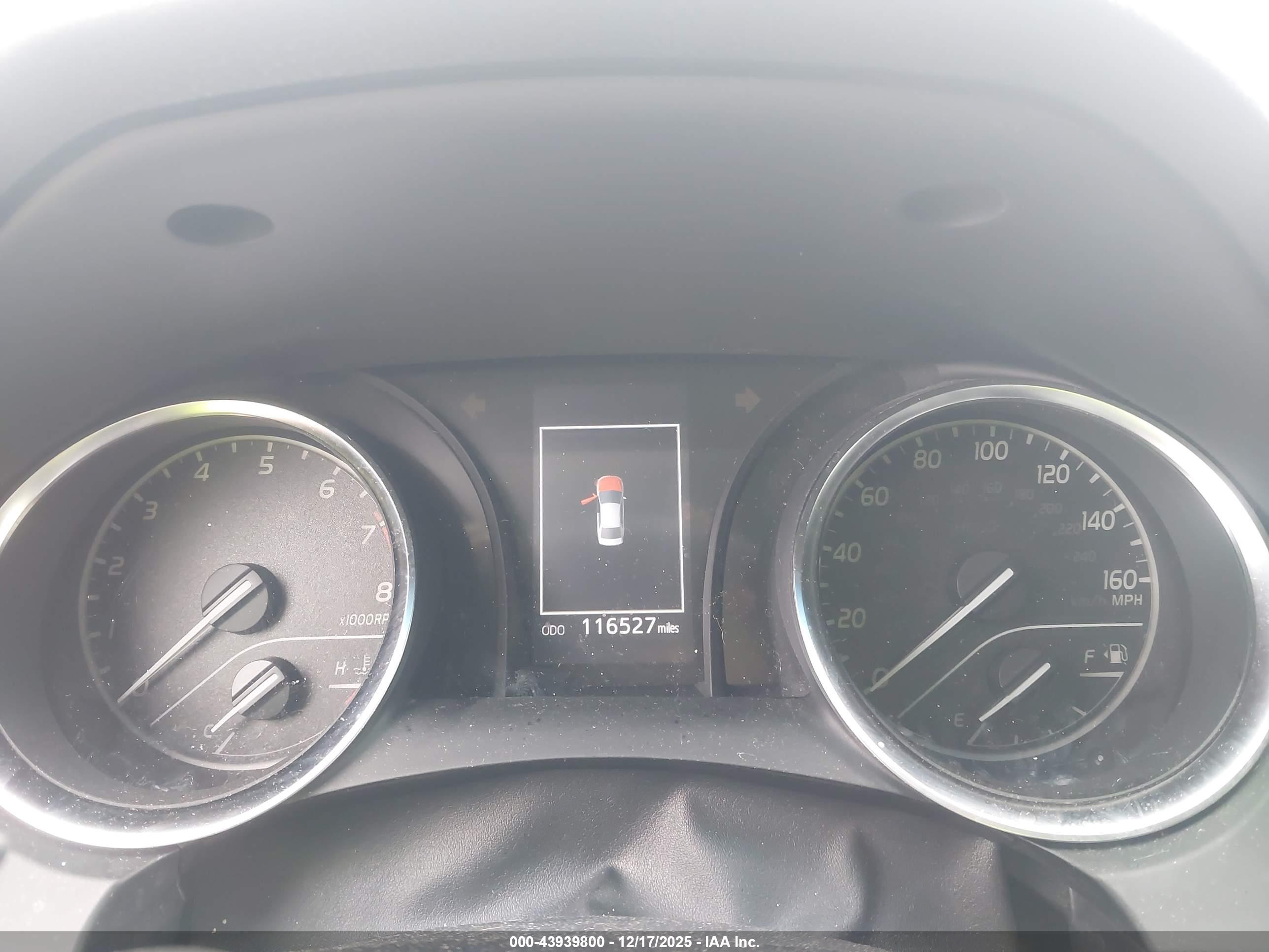 TOYOTA CAMRY image 7