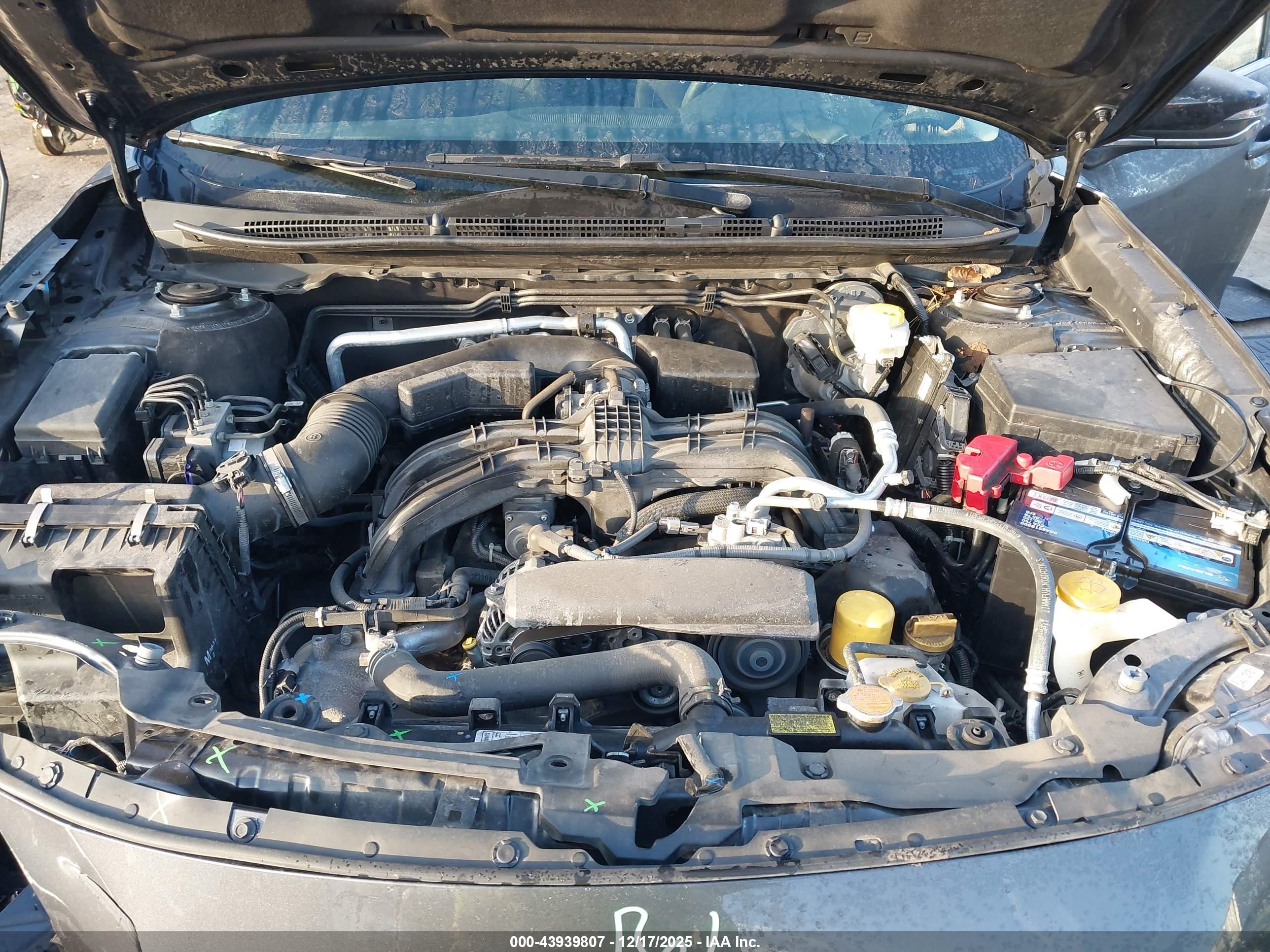 SUBARU OUTBACK image 10