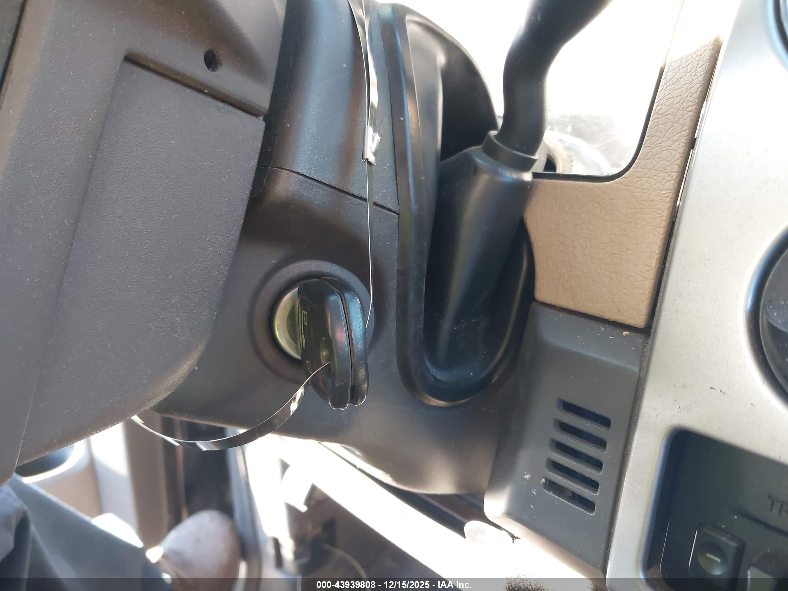 FORD F-150 image 11