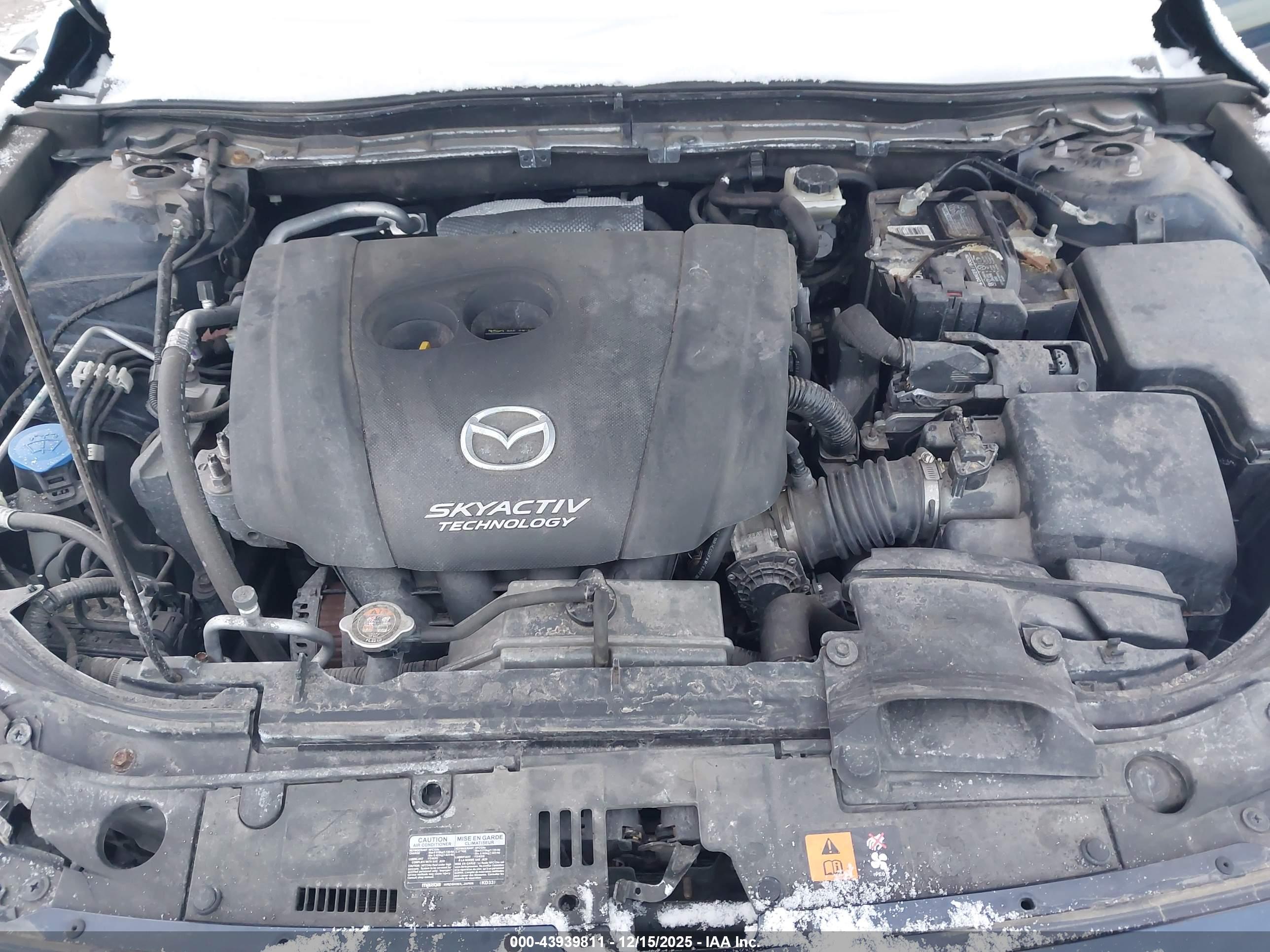 MAZDA MAZDA3 image 10