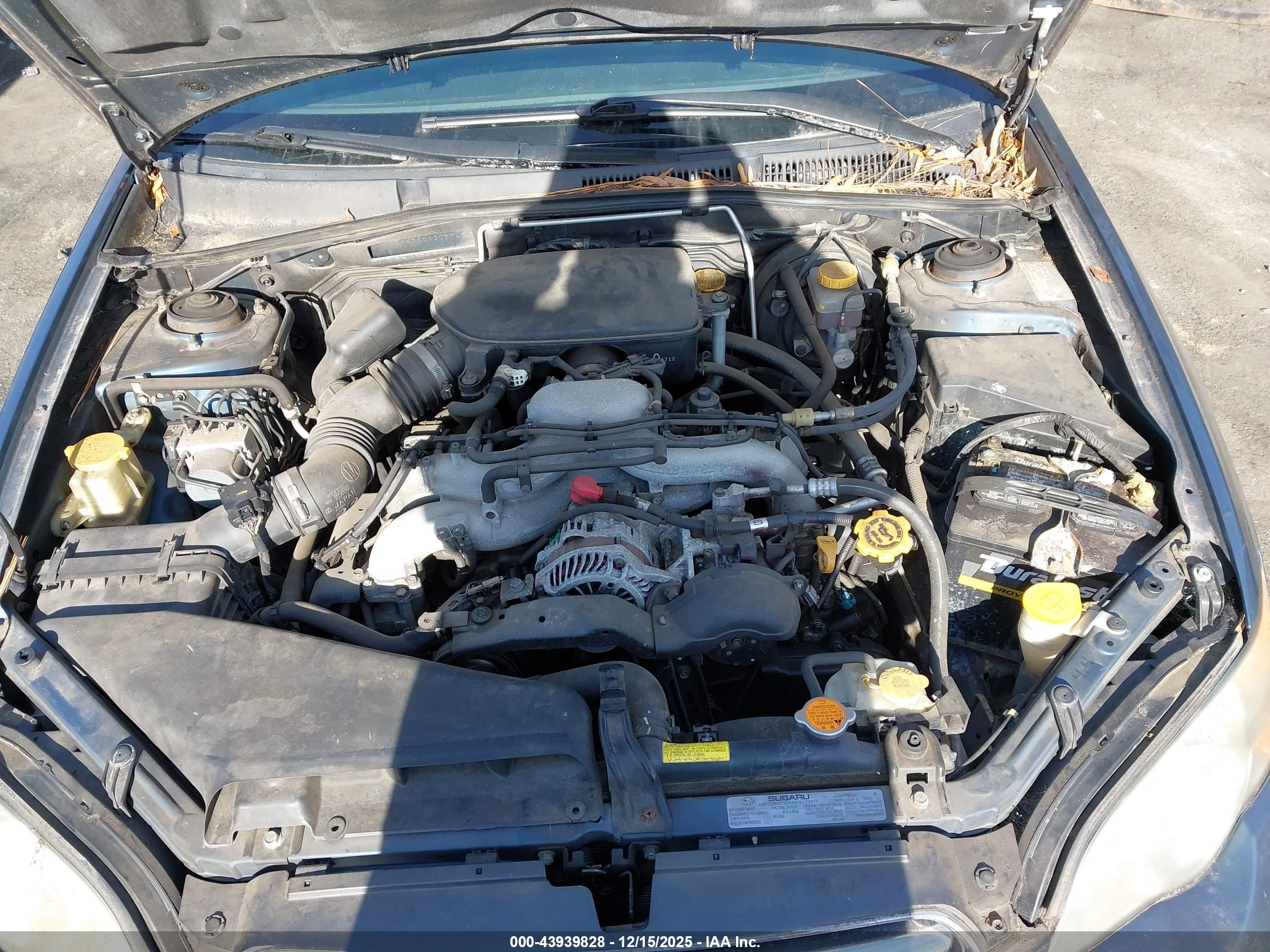 SUBARU LEGACY image 10
