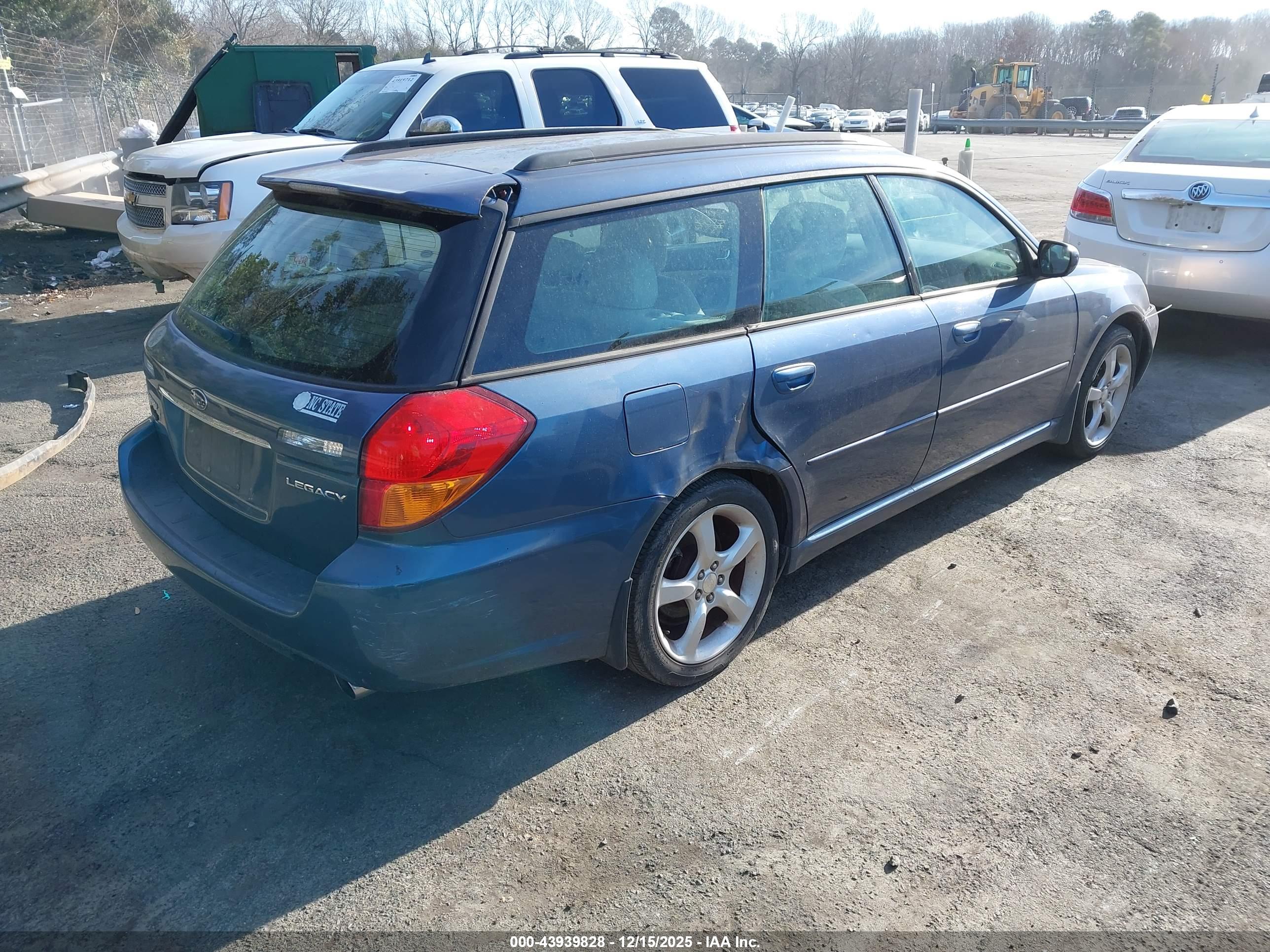 SUBARU LEGACY image 4