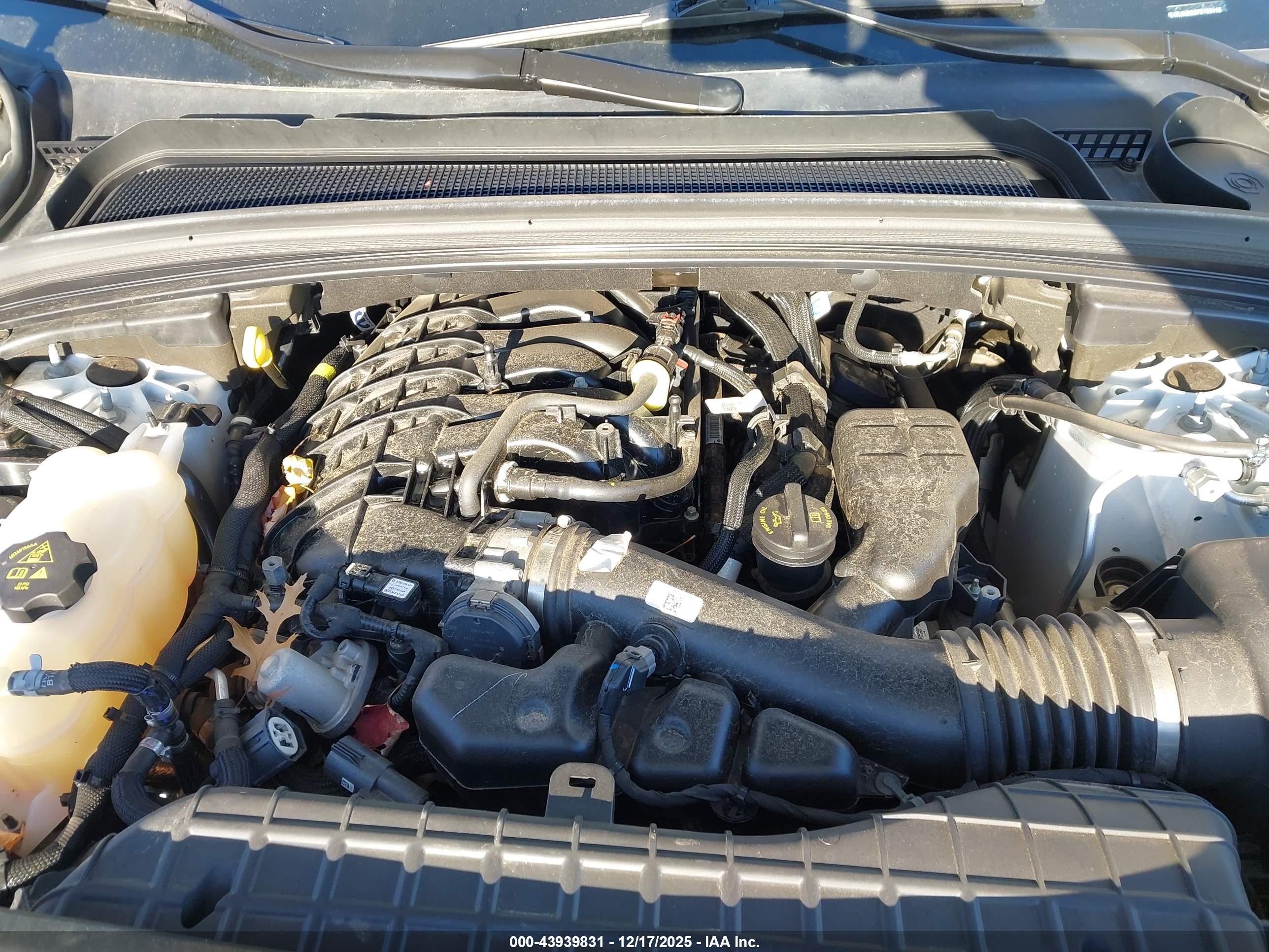JEEP GRAND image 10