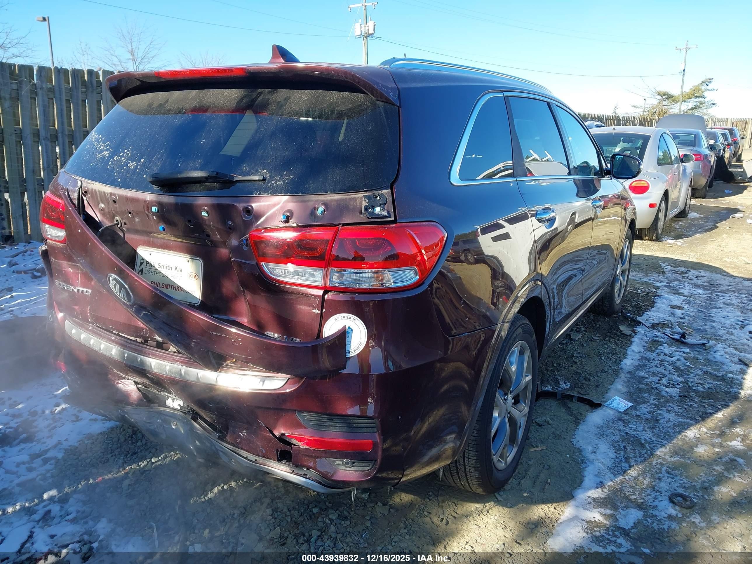 KIA SORENTO image 4