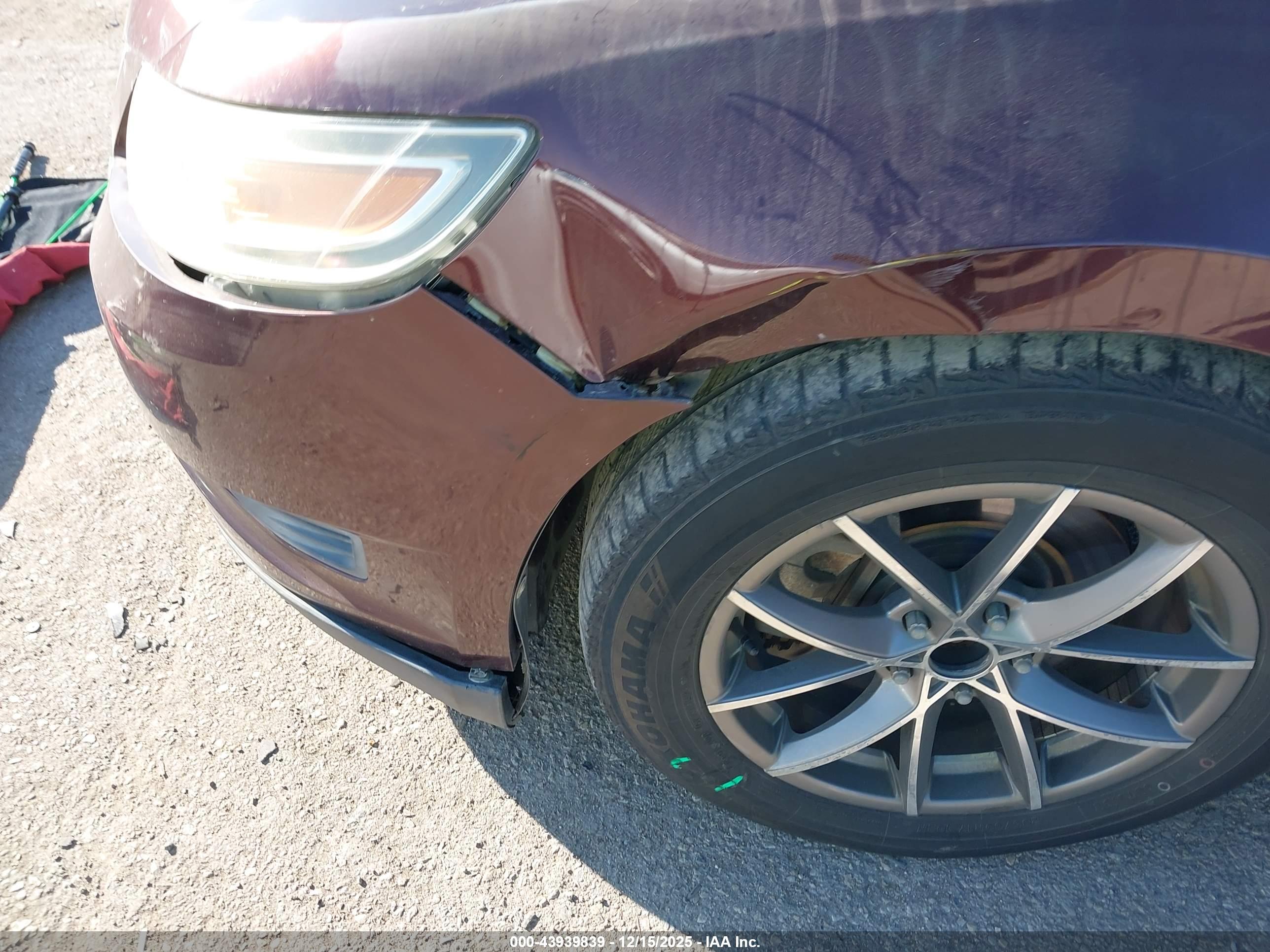 FORD TAURUS image 6