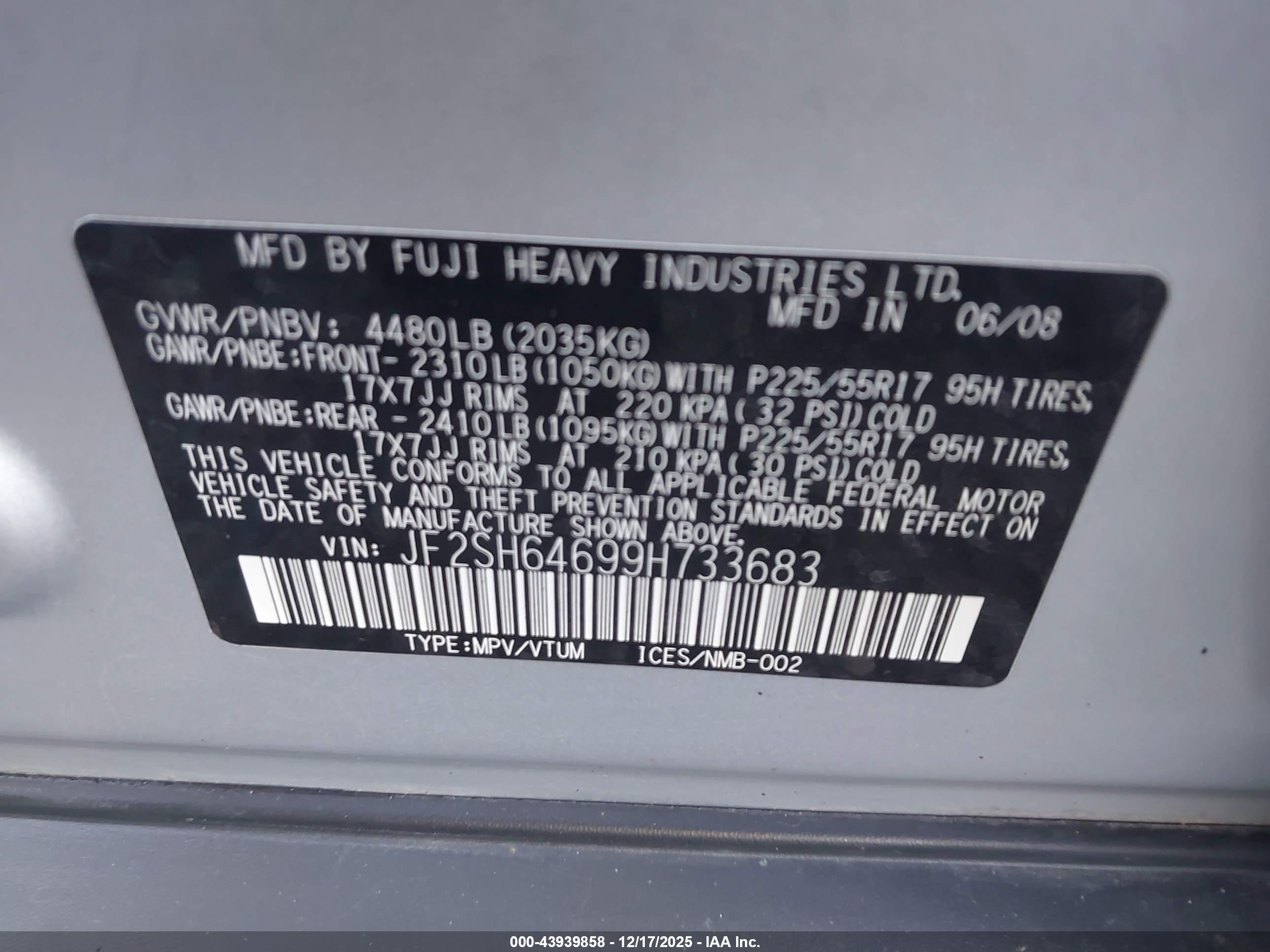 SUBARU FORESTER image 9