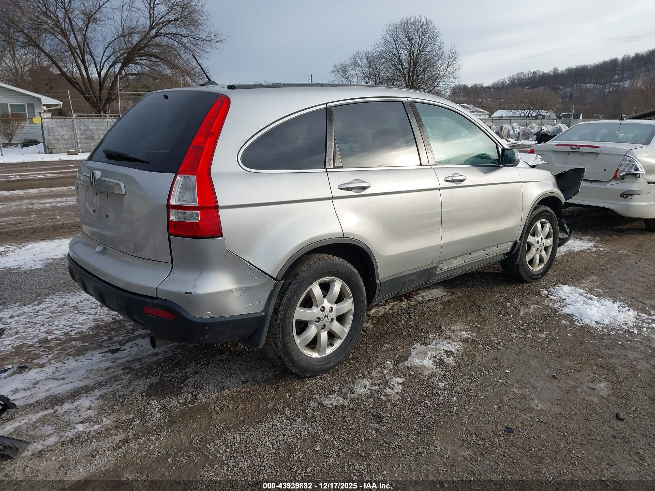 HONDA CR-V image 4