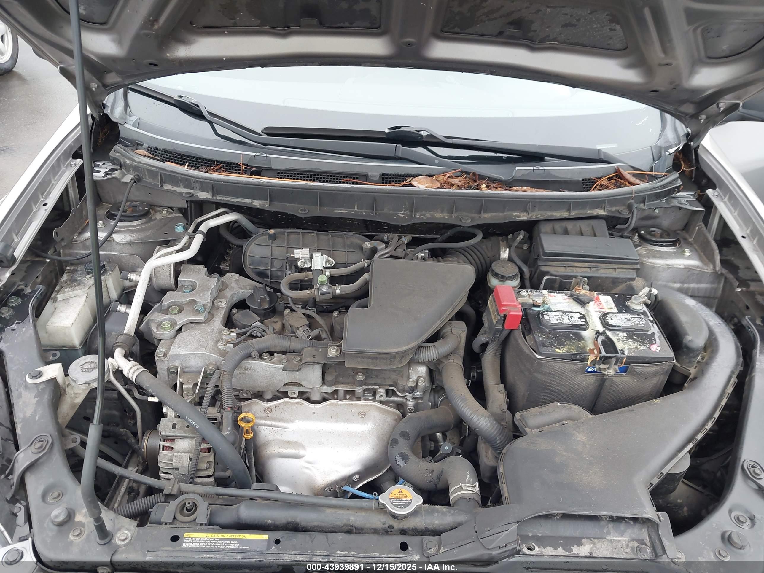 NISSAN ROGUE image 10