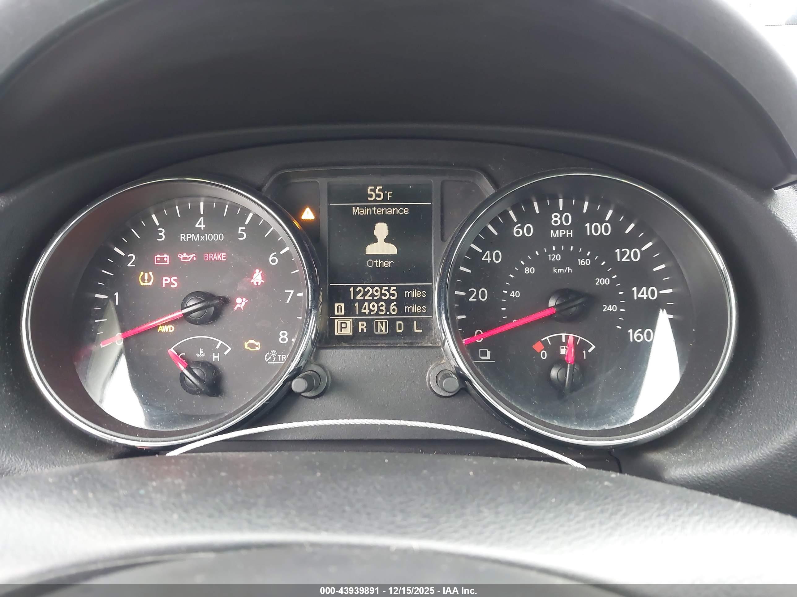 NISSAN ROGUE image 7